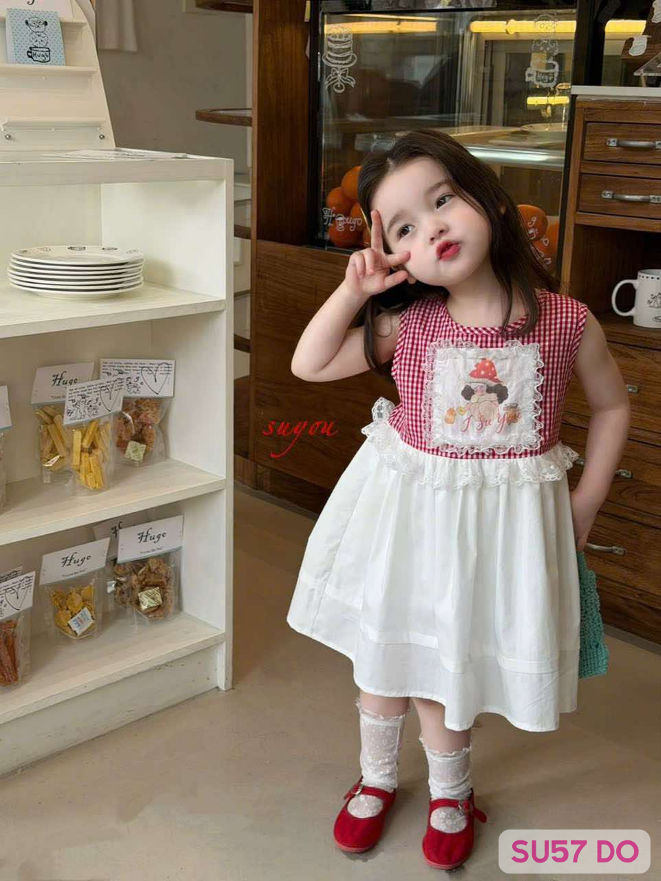 SU57 - Váy phối thân kẻ caro chân trơn in hình màu kem đen hãng Suyou