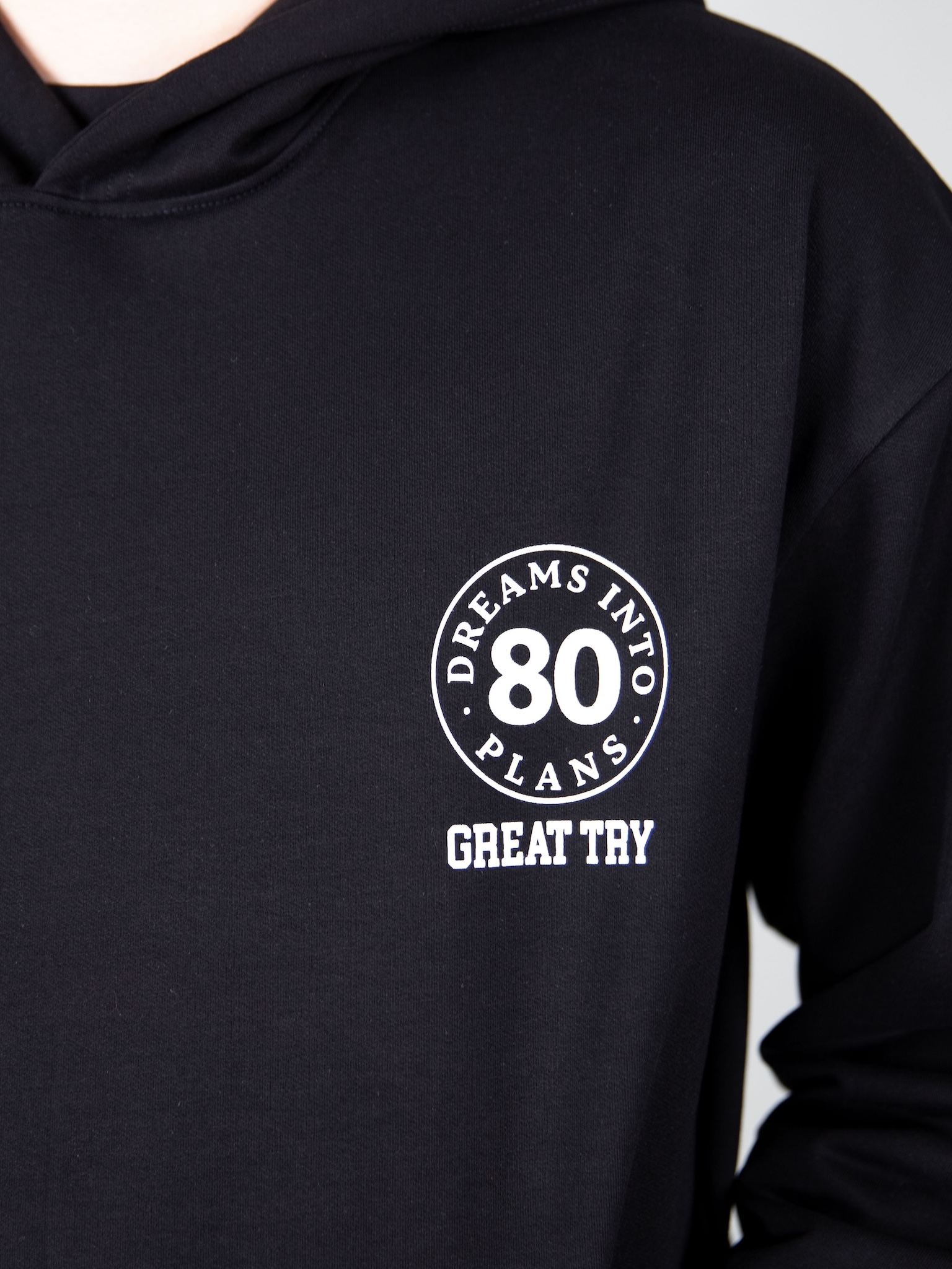 Áo nỉ hoodie đen in ngực số 80_thumbnail_3