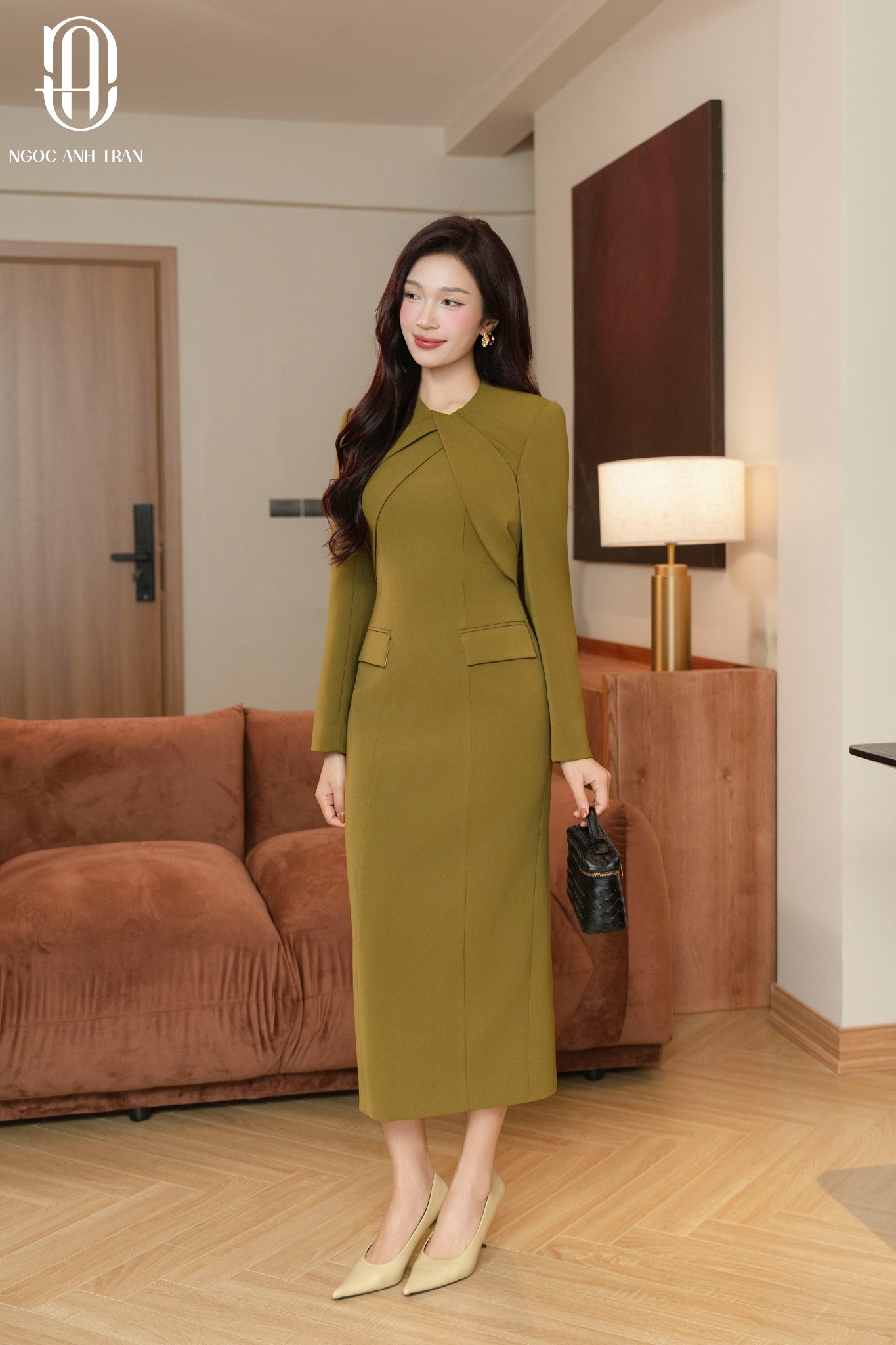 D159 - Đầm xanh rêu dài tay