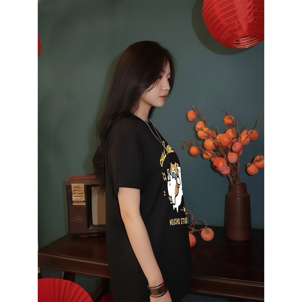 Áo thun form rộng Miucho chất vải thấm hút co giãn thoáng mát Chill Vibes All Day in mix 2889_thumbnail_7