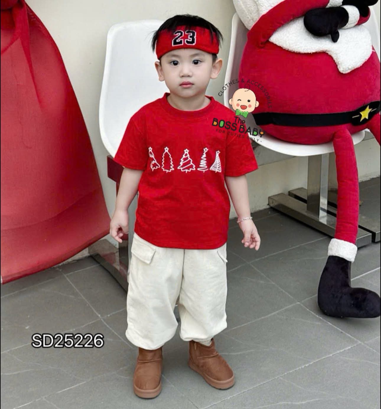 Áo cộc đỏ kem cây thông