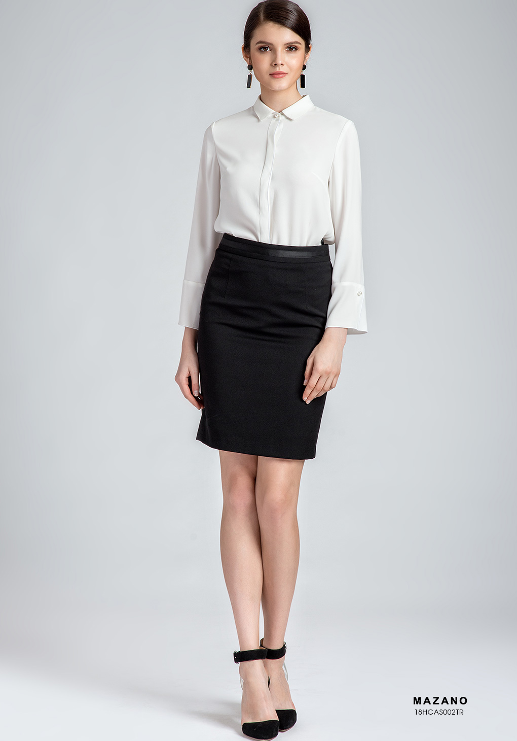 Áo sơ mi trắng tay cách điệu