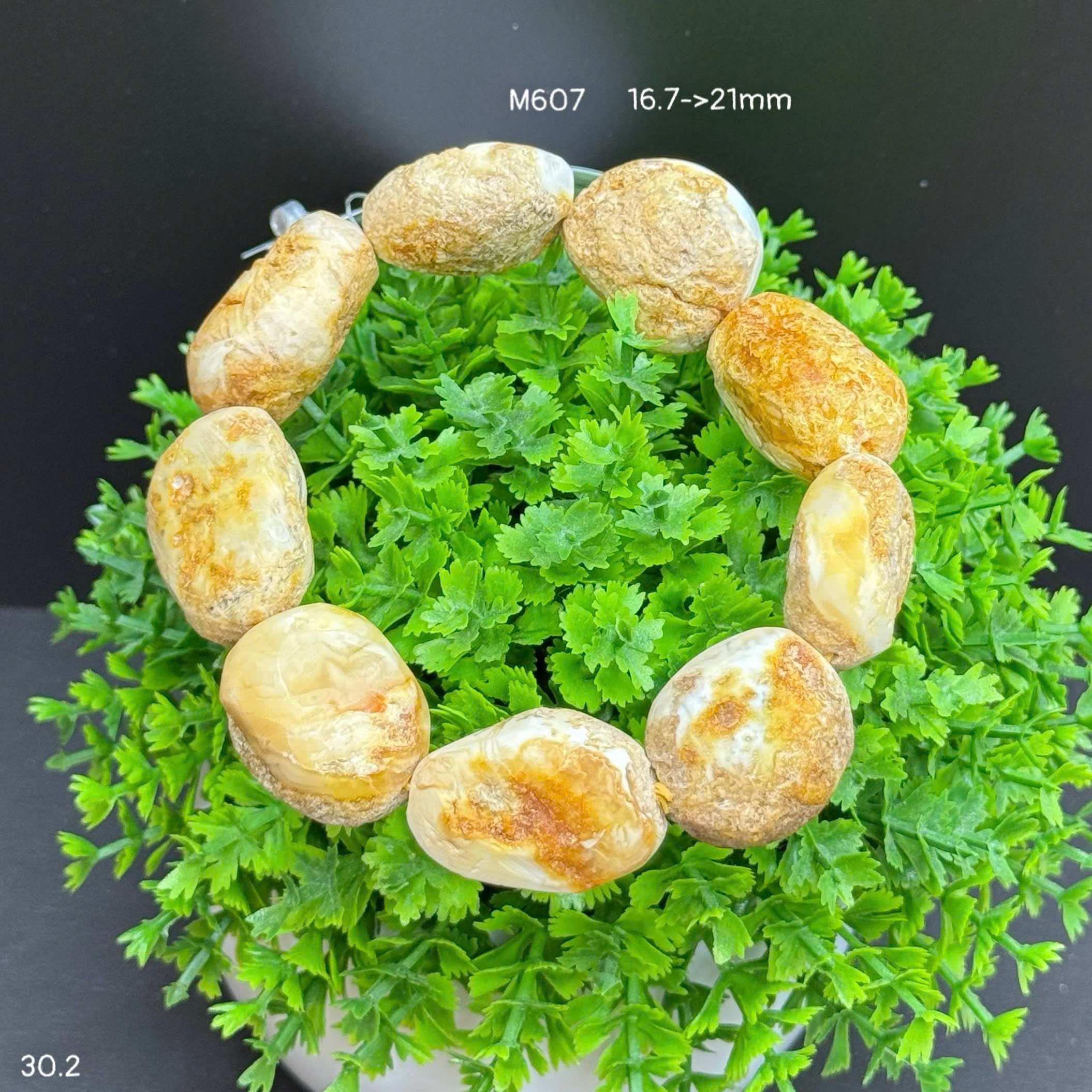 Lắc Tay Hổ Phách Bạch Thô - M607