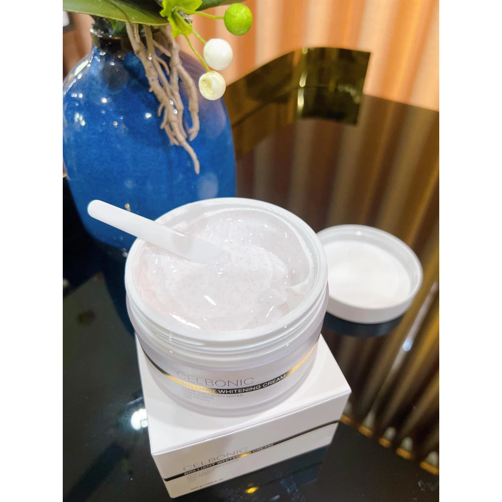 E114 - KEM DƯỠNG TRẮNG BODY RETINOL CELBONIC