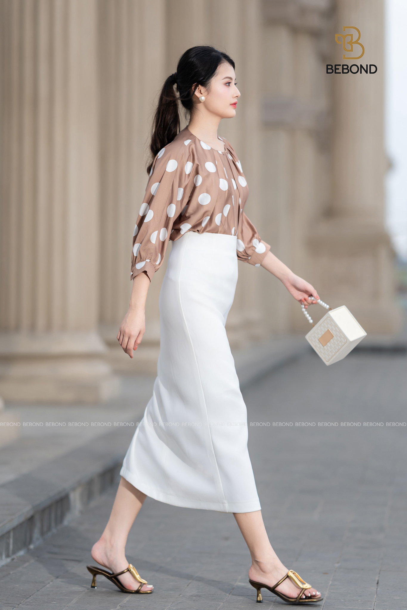 Áo chấm bi MINERVA màu NÂU_thumbnail_4