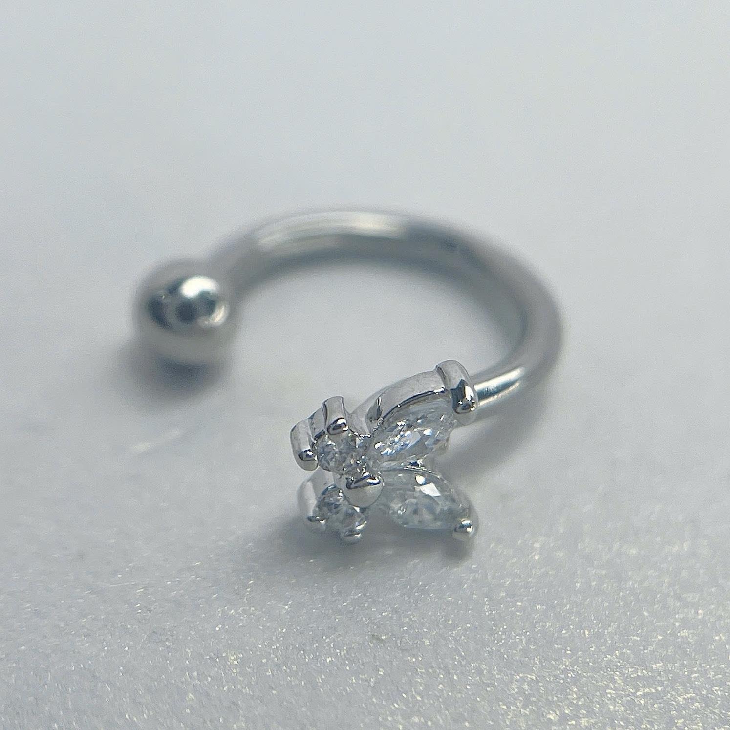 septum kiểu con bướm kim cương nhỏ._thumbnail_1