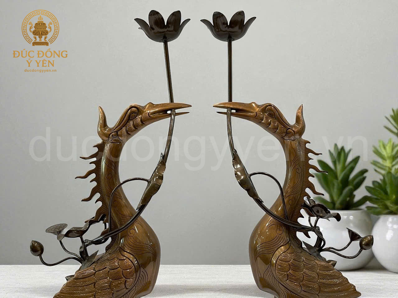 Bộ ngũ sự chạm hoa văn sòi đúc đồng đỏ_thumbnail_9