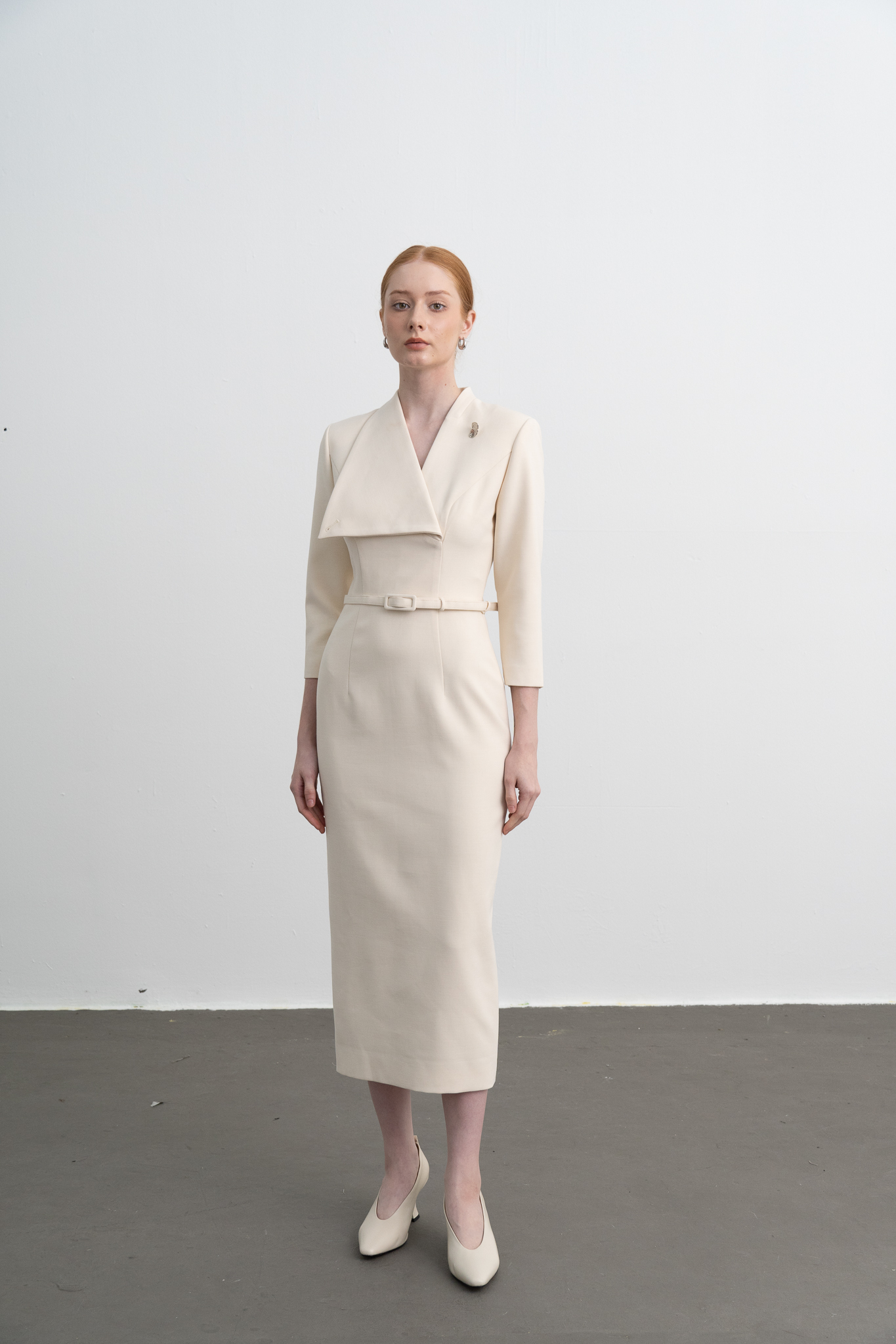đầm bút chì cổ bẻ ve lệch (Victoria Dress)_thumbnail_1