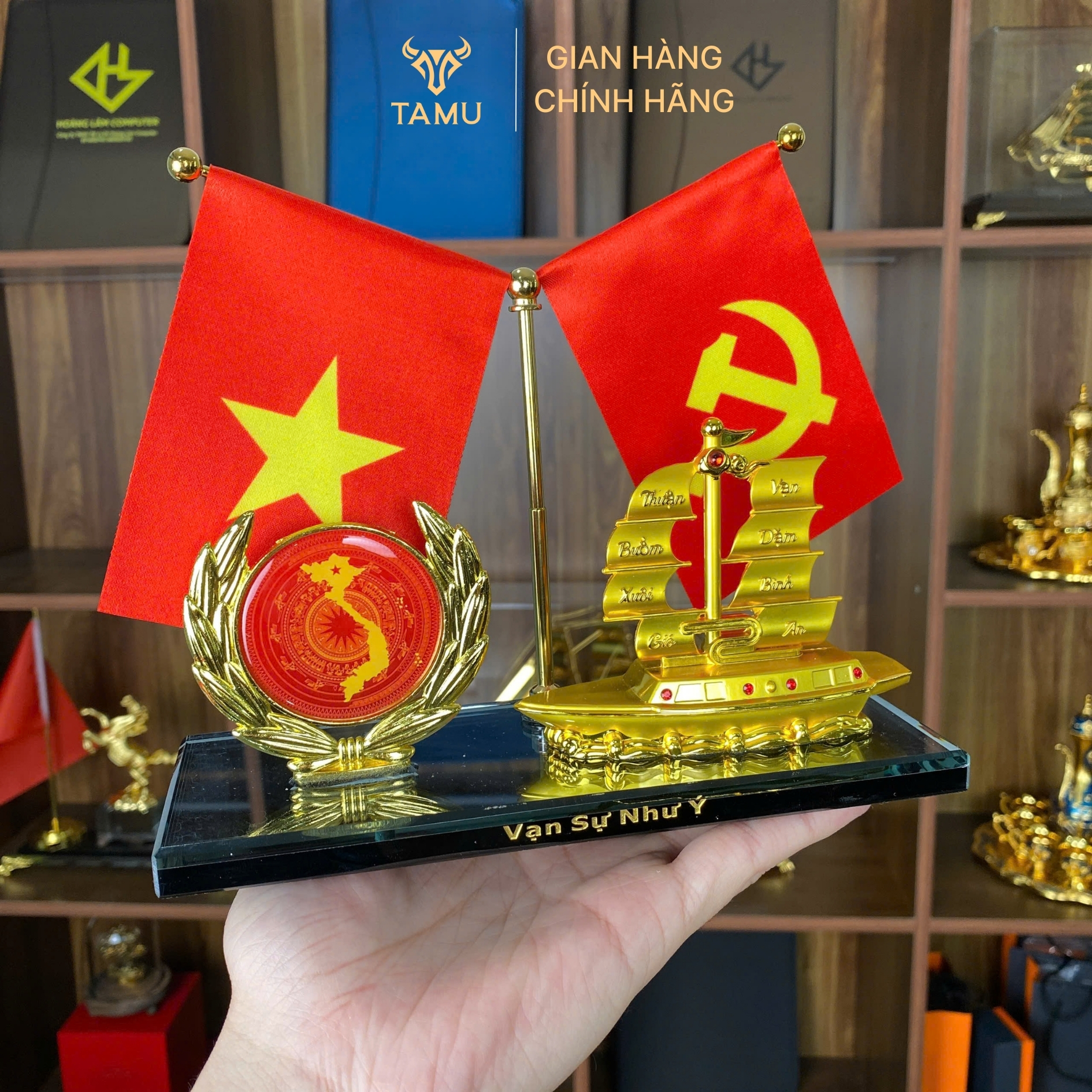 Mô Hình Thuyền Vàng Cờ Tổ Quốc Cờ Đảng_thumbnail_17