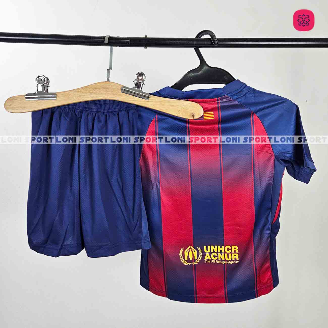 Bộ Kid BARCA sân nhà đỏ xanh 25/26_thumbnail_3