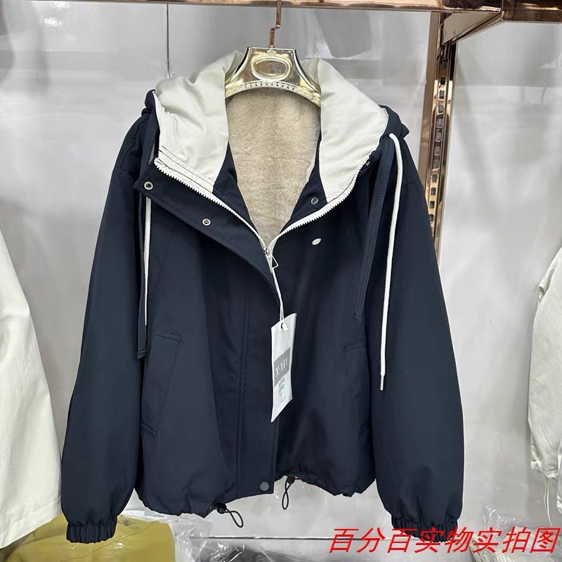 Áo khoác gió trần lông - K68