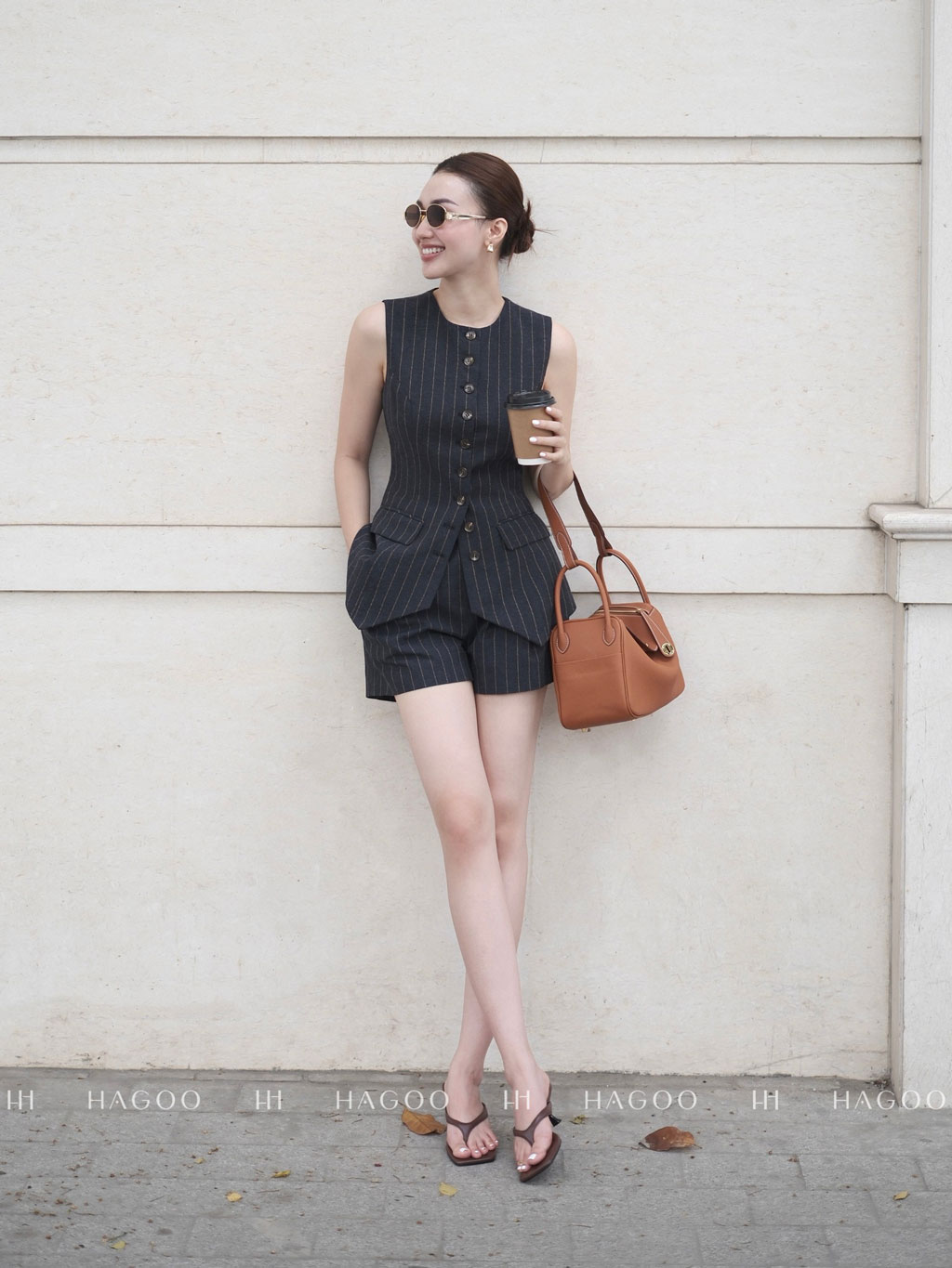 Quần short linen kẻ sọc_thumbnail_0