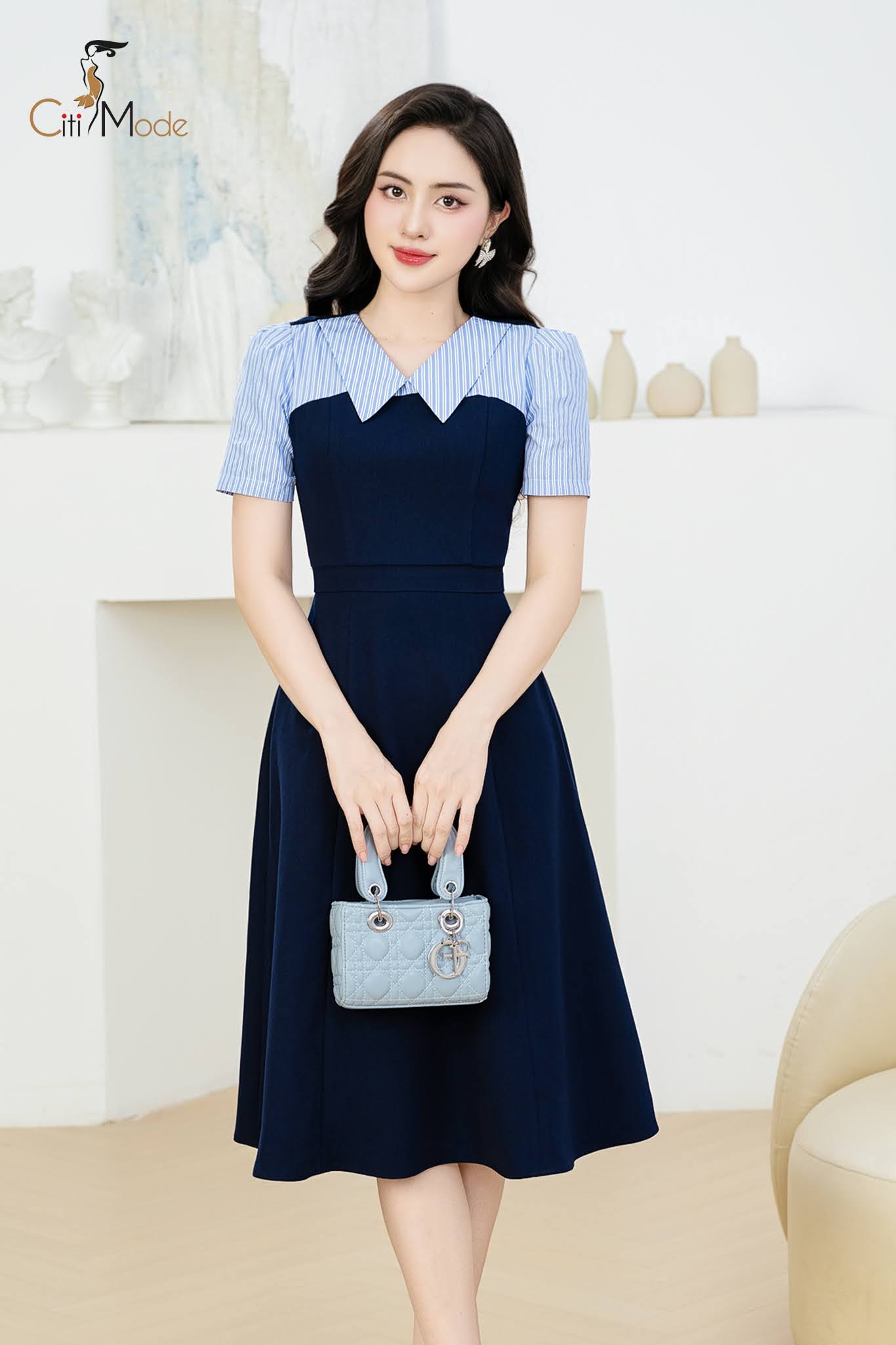 Đầm xoè xanh cổ đức phối ngực kẻ_thumbnail_0