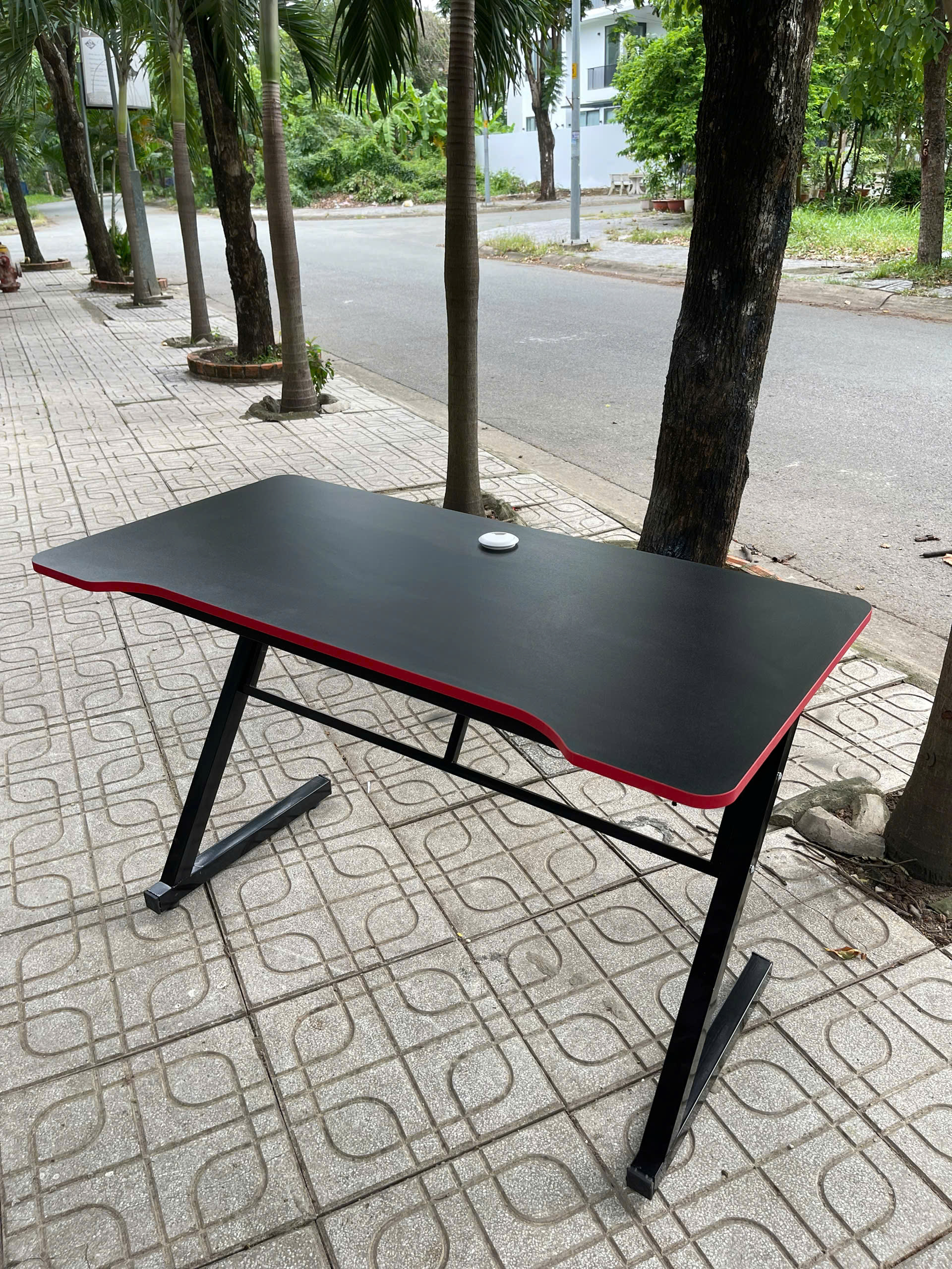 Bàn Gaming Chân U K Z – Mặt Uốn Cong Hiện Đại, Lắp Ráp Dễ Dàng, Bền Chắc, Mang Lại Cảm Hứng Làm Việc Và Học Tập_thumbnail_19