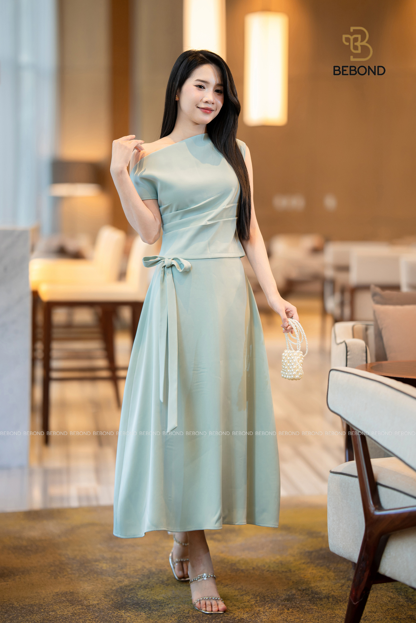 Chân đầm DELLA màu XANH