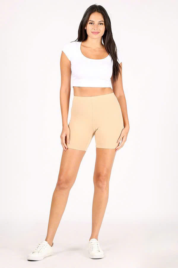 Q65 QUAN NU ROSIO 2C_thumbnail_10