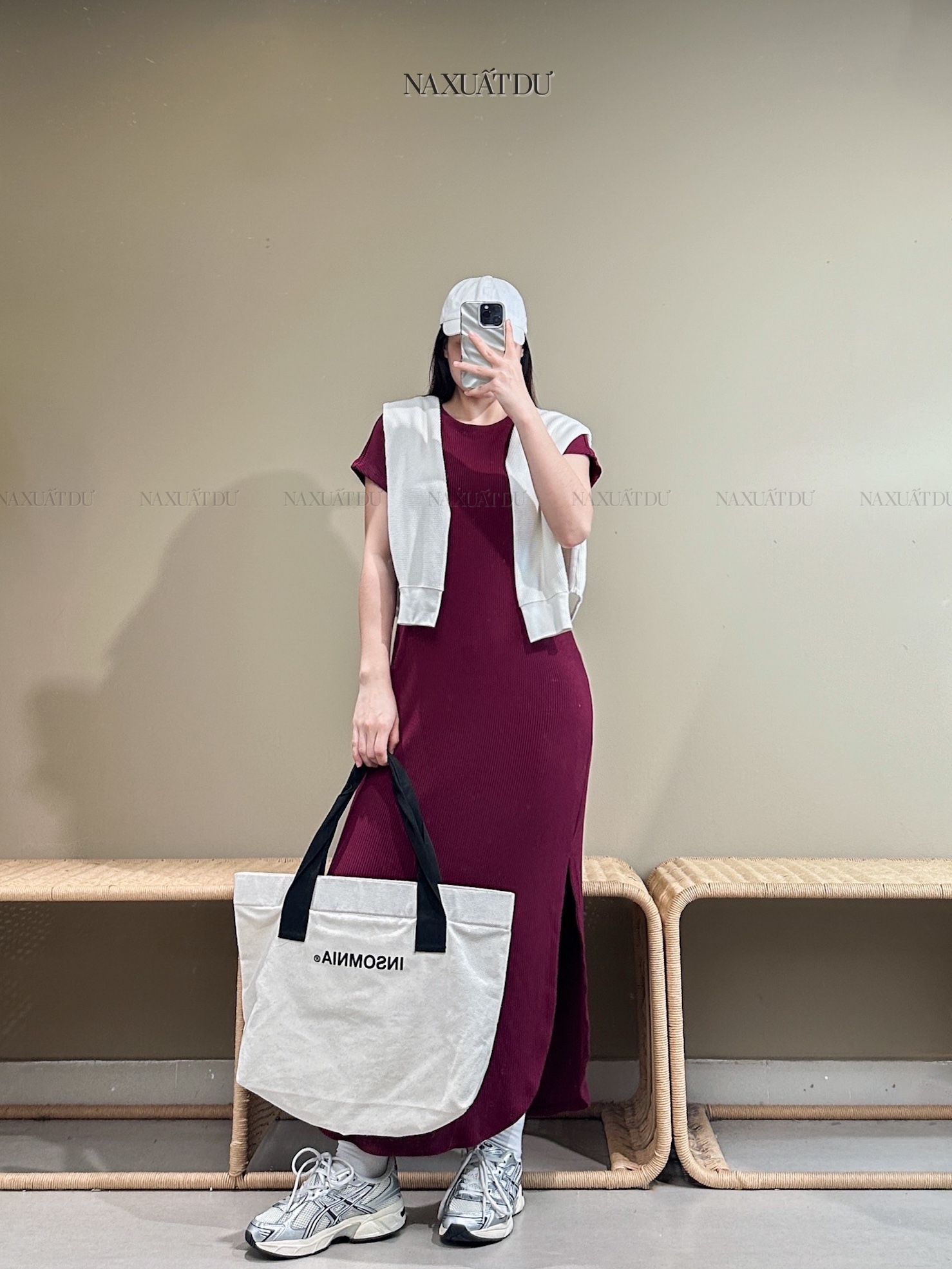 Đầm dài suông xẻ tà nữ 