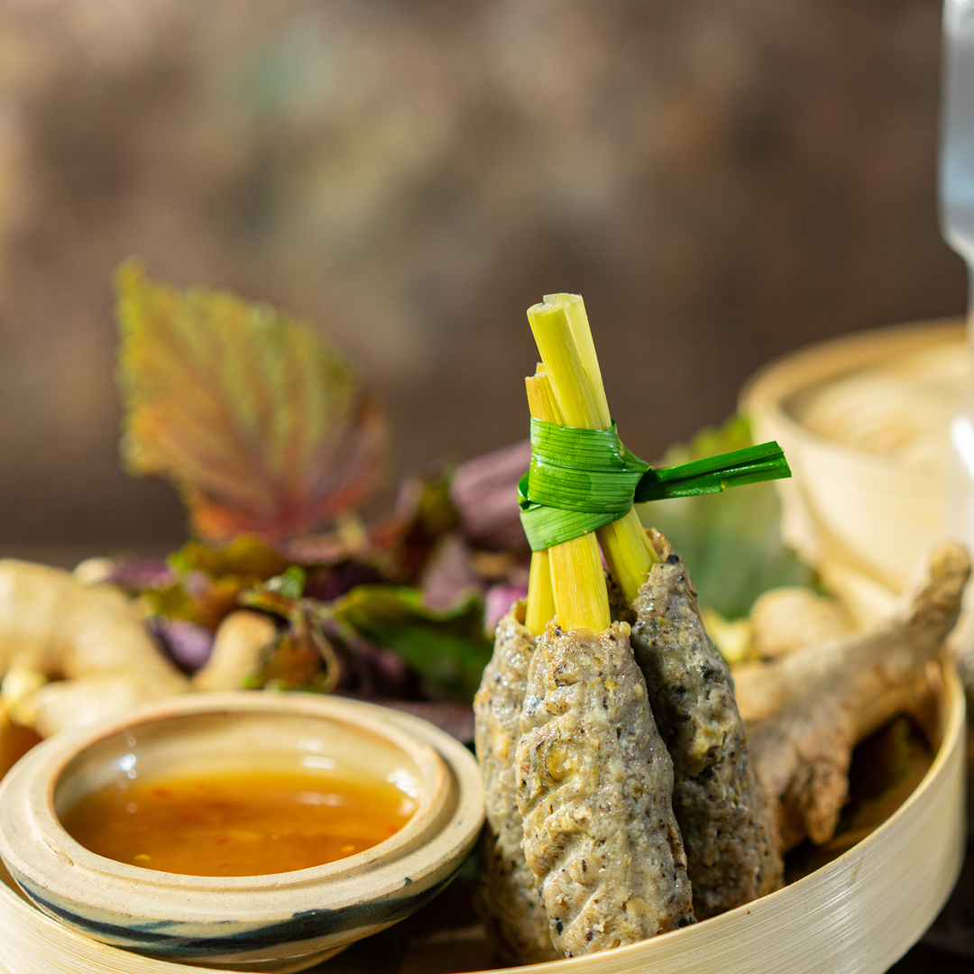 Chả Ốc Bươu Bọc Sả 250g – Giòn Ngon Đậm Vị, Đặc Sản Việt Gói Gọn Trong Từng Cây_thumbnail_4