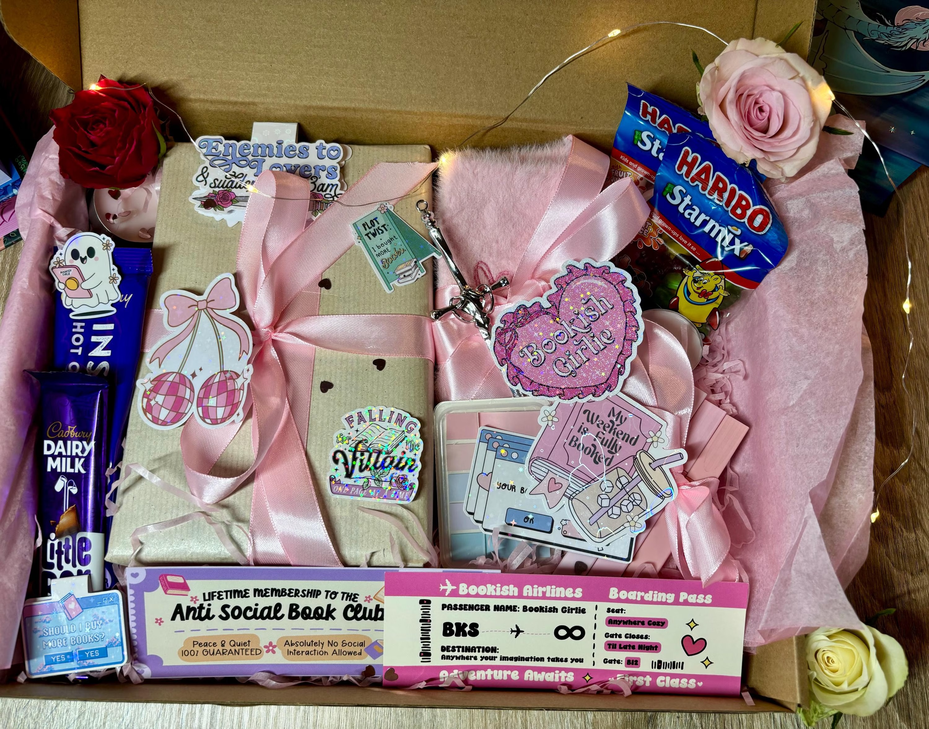 Midnight Chapters Box™ – Fantasy Cozy Surprise Edition_thumbnail_3