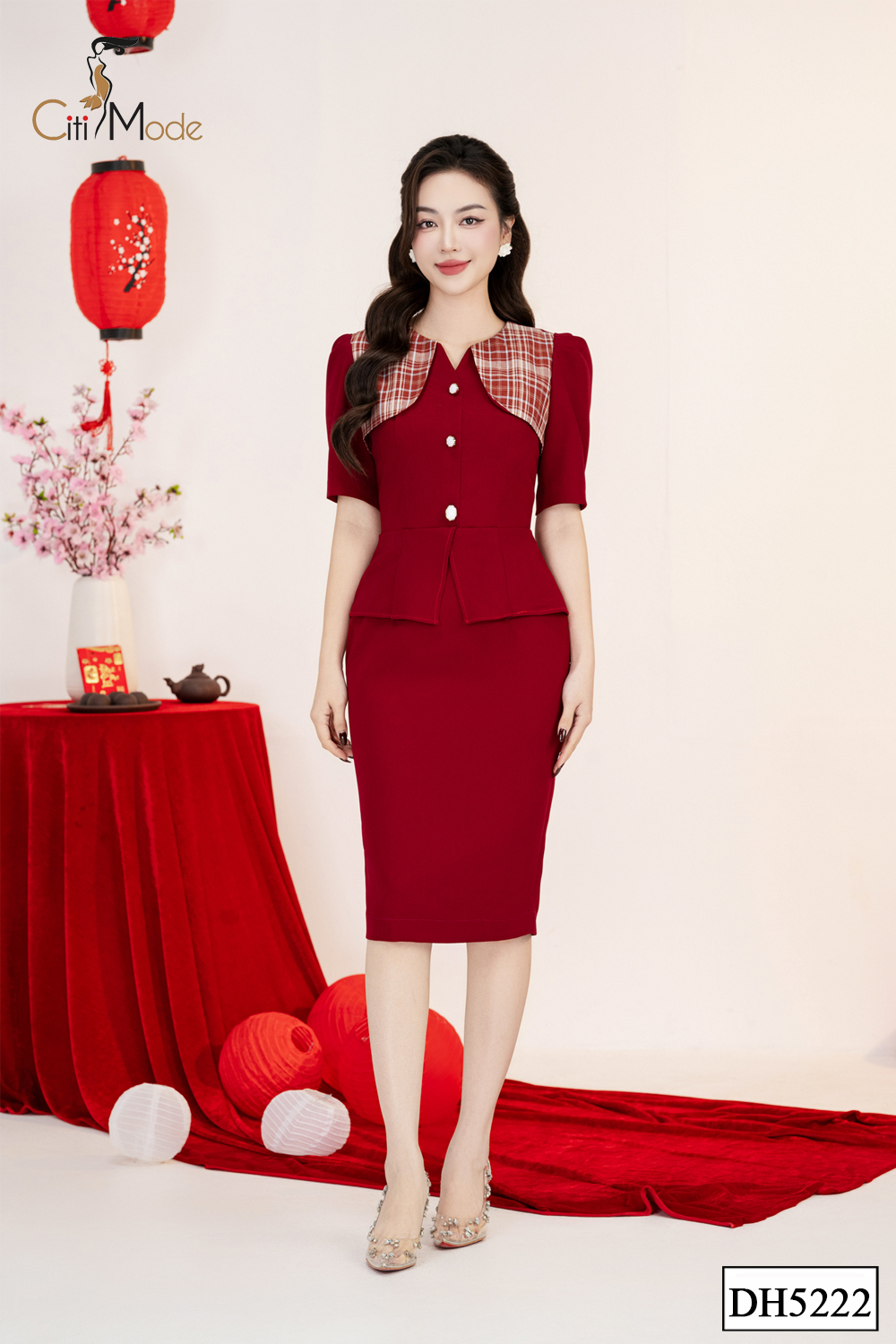 Đầm ôm peplum đỏ phối hoạ tiết kẻ_thumbnail_2