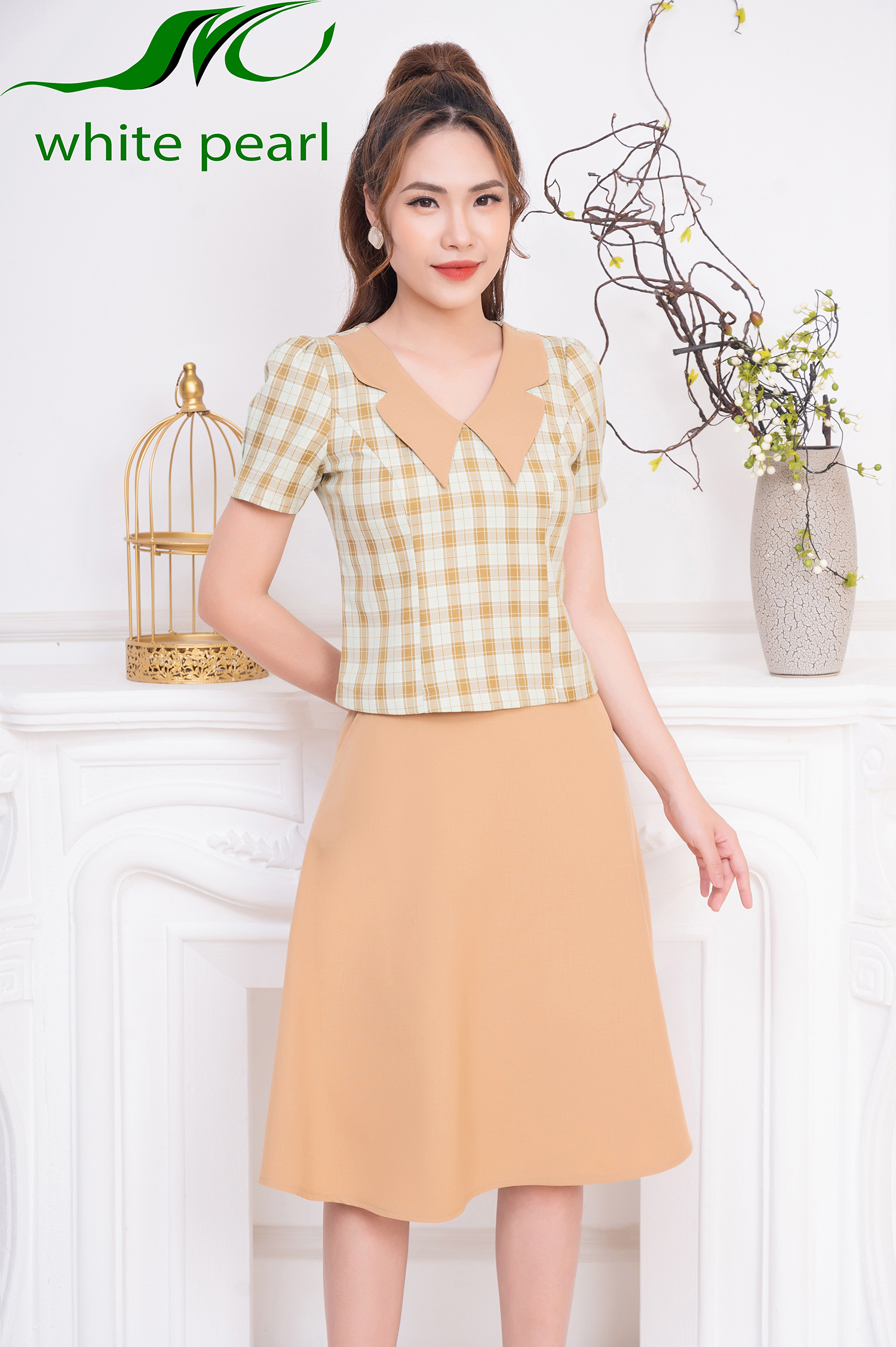 Bộ ký giả cổ cánh bướm kết hợp chân váy xòe thời trang công sở cao cấp White Pearl_thumbnail_5