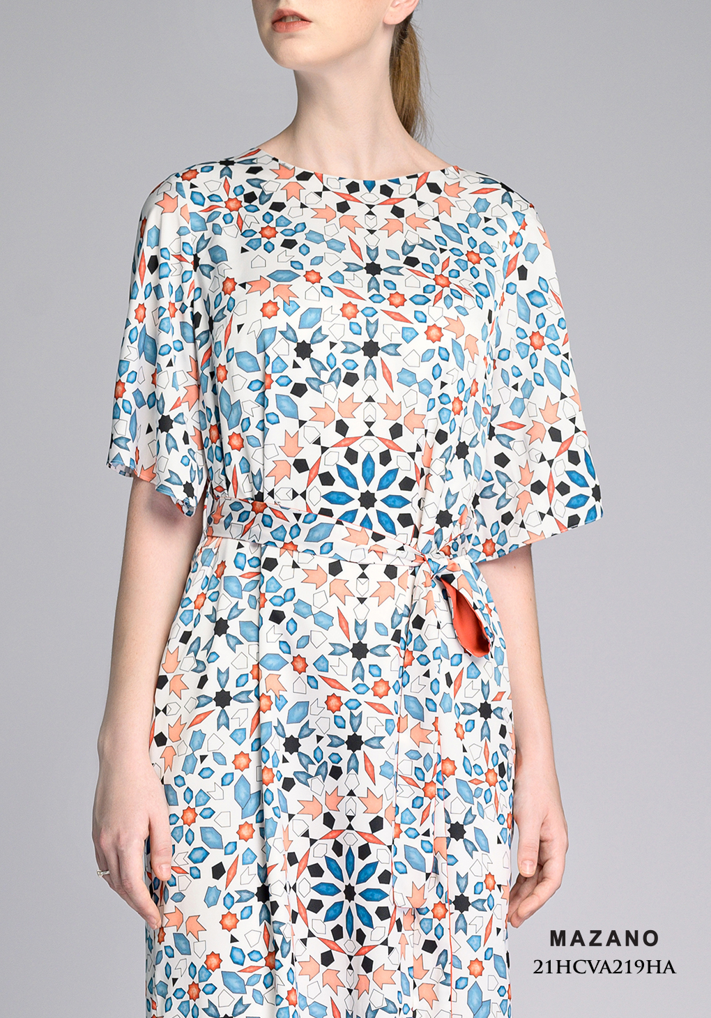 Đầm suông thắt đai họa tiết đá quý_thumbnail_5