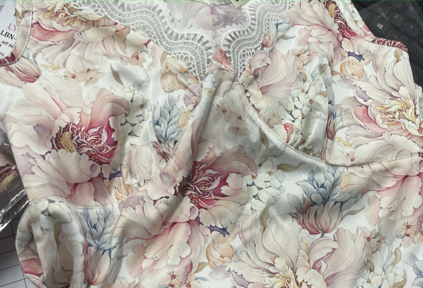 Bộ ngủ áo 2 dây, quần cộc BN483_thumbnail_19