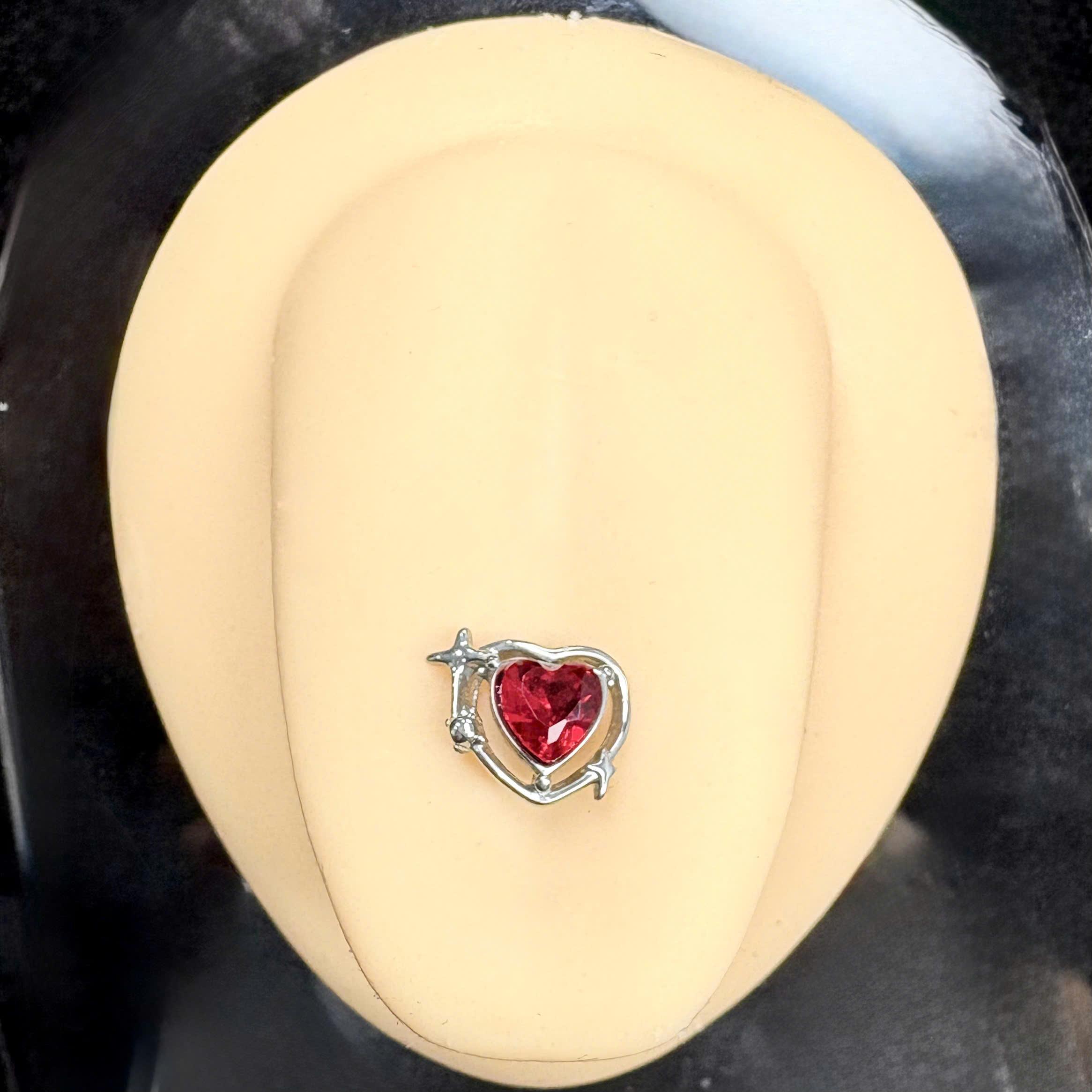 Khuyên lưỡi trái tim đá đỏ_thumbnail_1