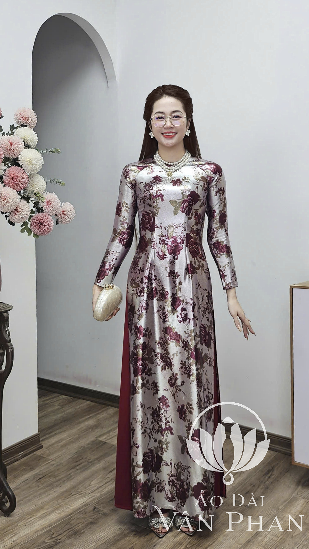 A3161 áo dài cổ khít tay dài lụa dubai màu đỏ ánh bạc