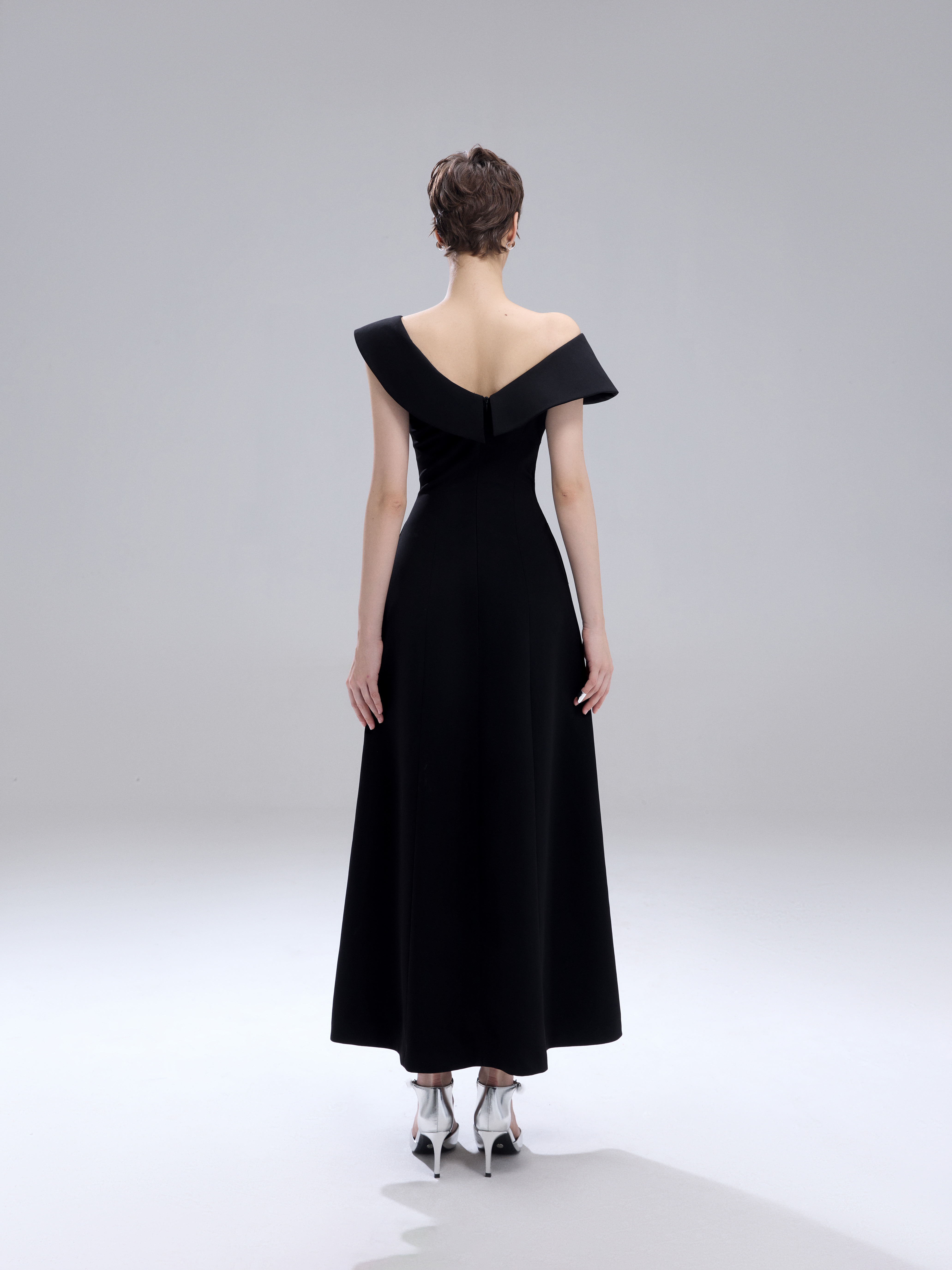 HEARTVERSE Dress_thumbnail_2