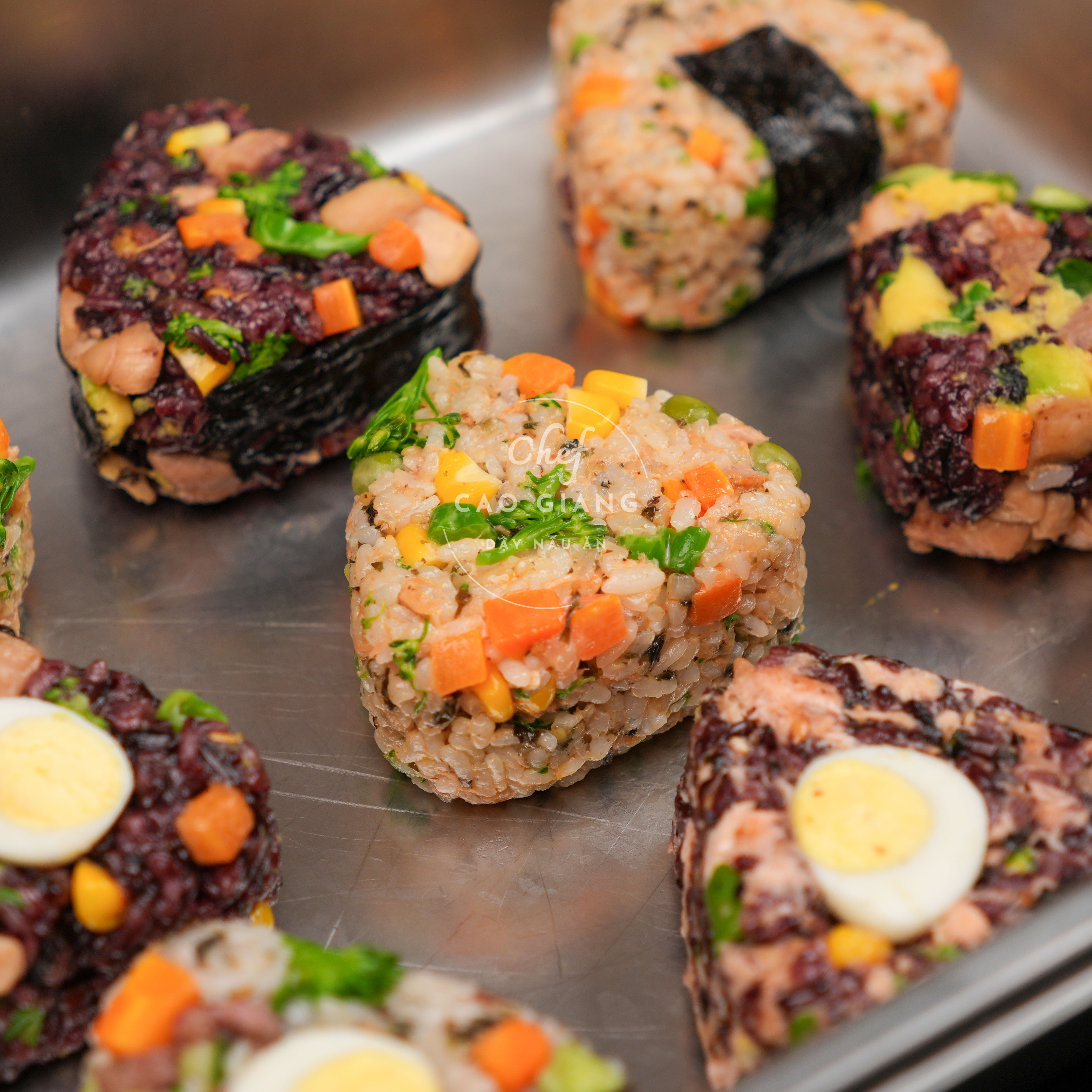 Lớp Cơm Nắm Nhật