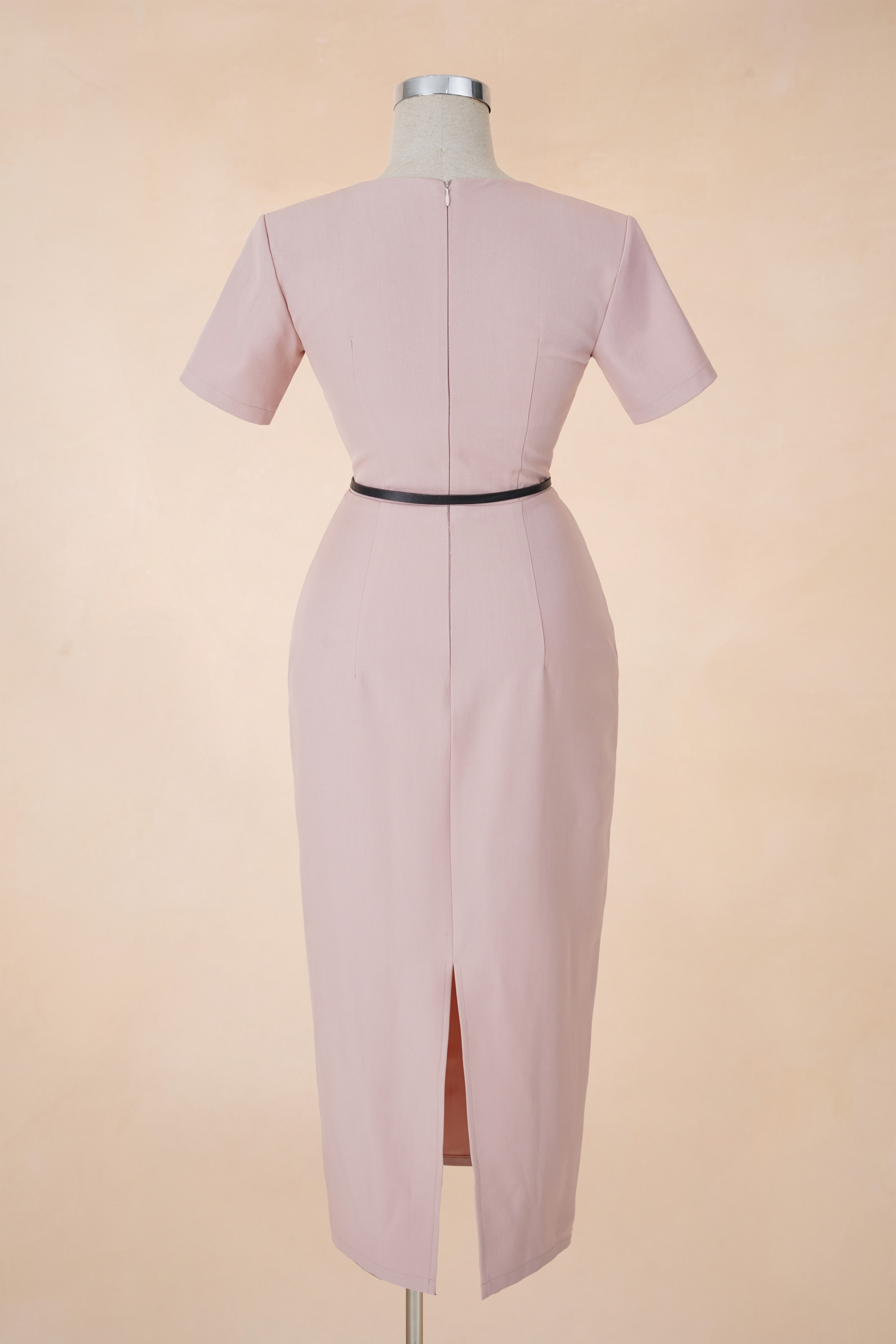 Đầm Bút Chì Cúc Chéo Đai Eo_thumbnail_5