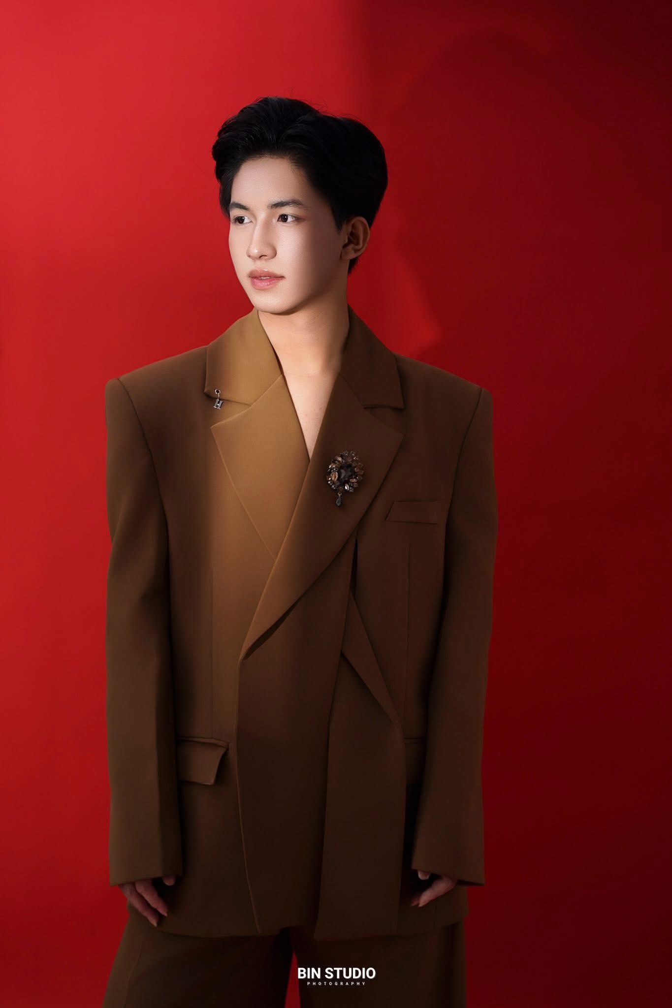 Suit nâu ấm – Thanh lịch & trẻ trung_thumbnail_2