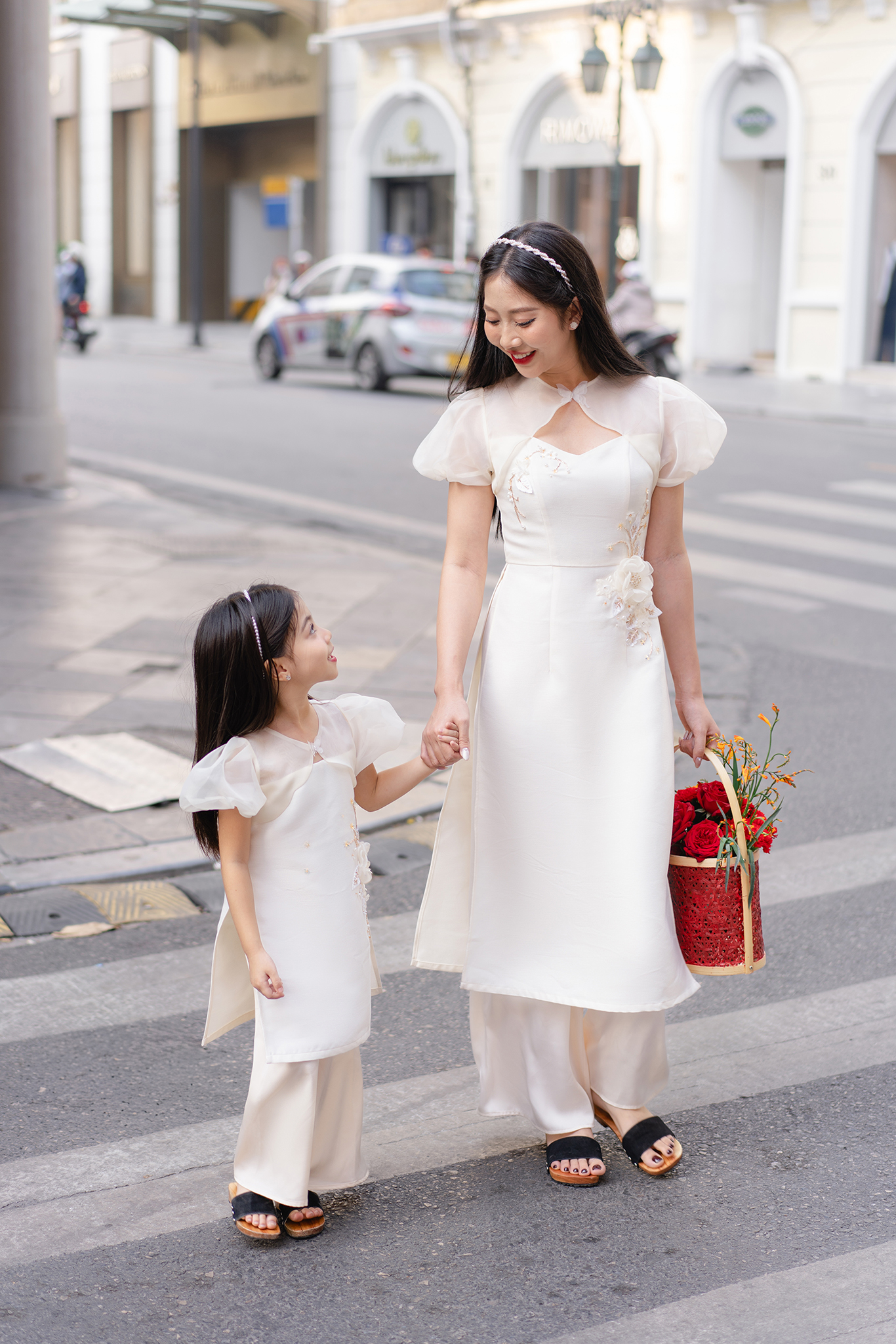 Áo dài Nhã Kỳ mẹ_thumbnail_6