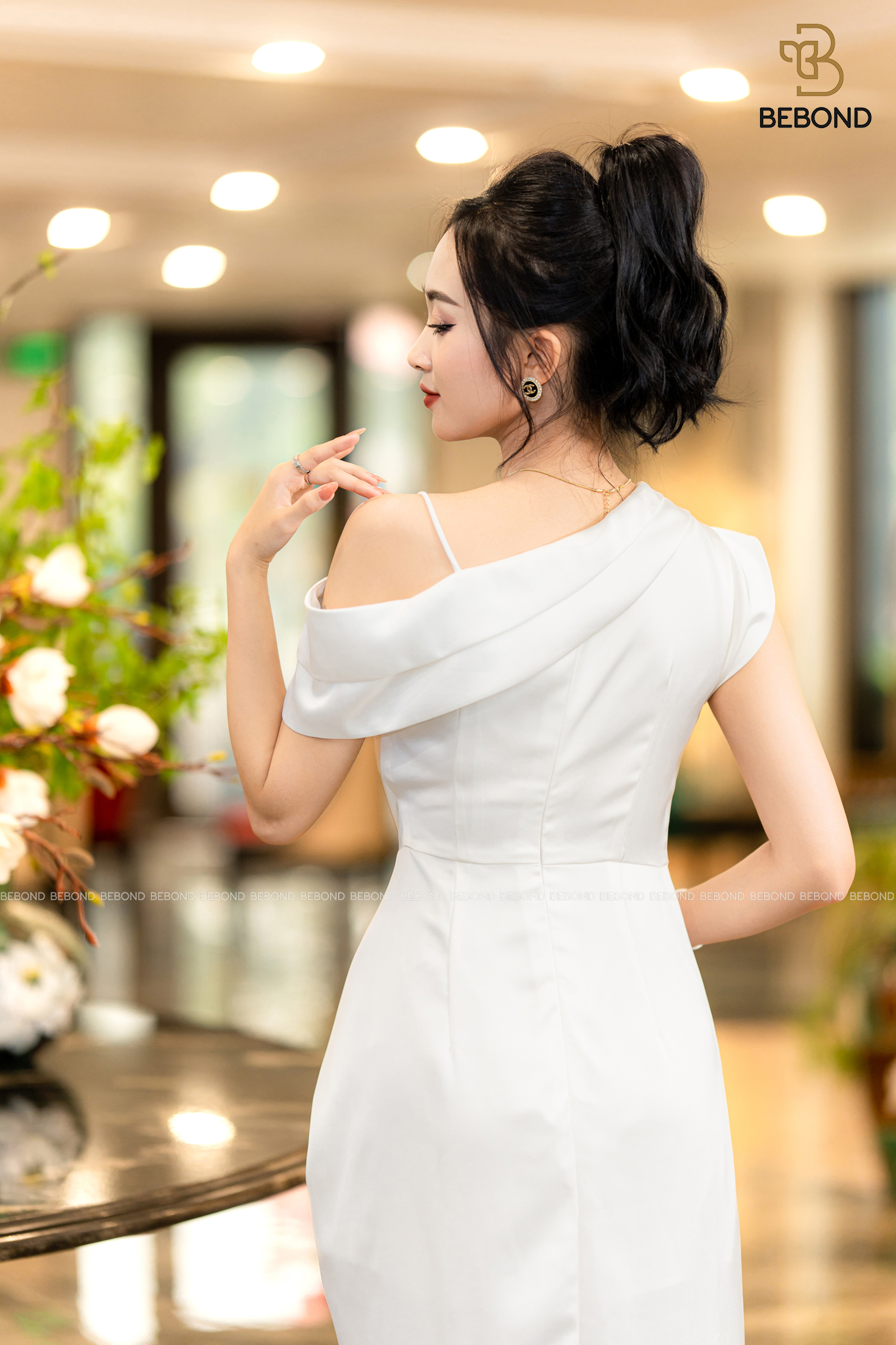 ĐẦM LỤA DỰ TIỆC MÀU TRẮNG - DIAMOND DRESS_thumbnail_3