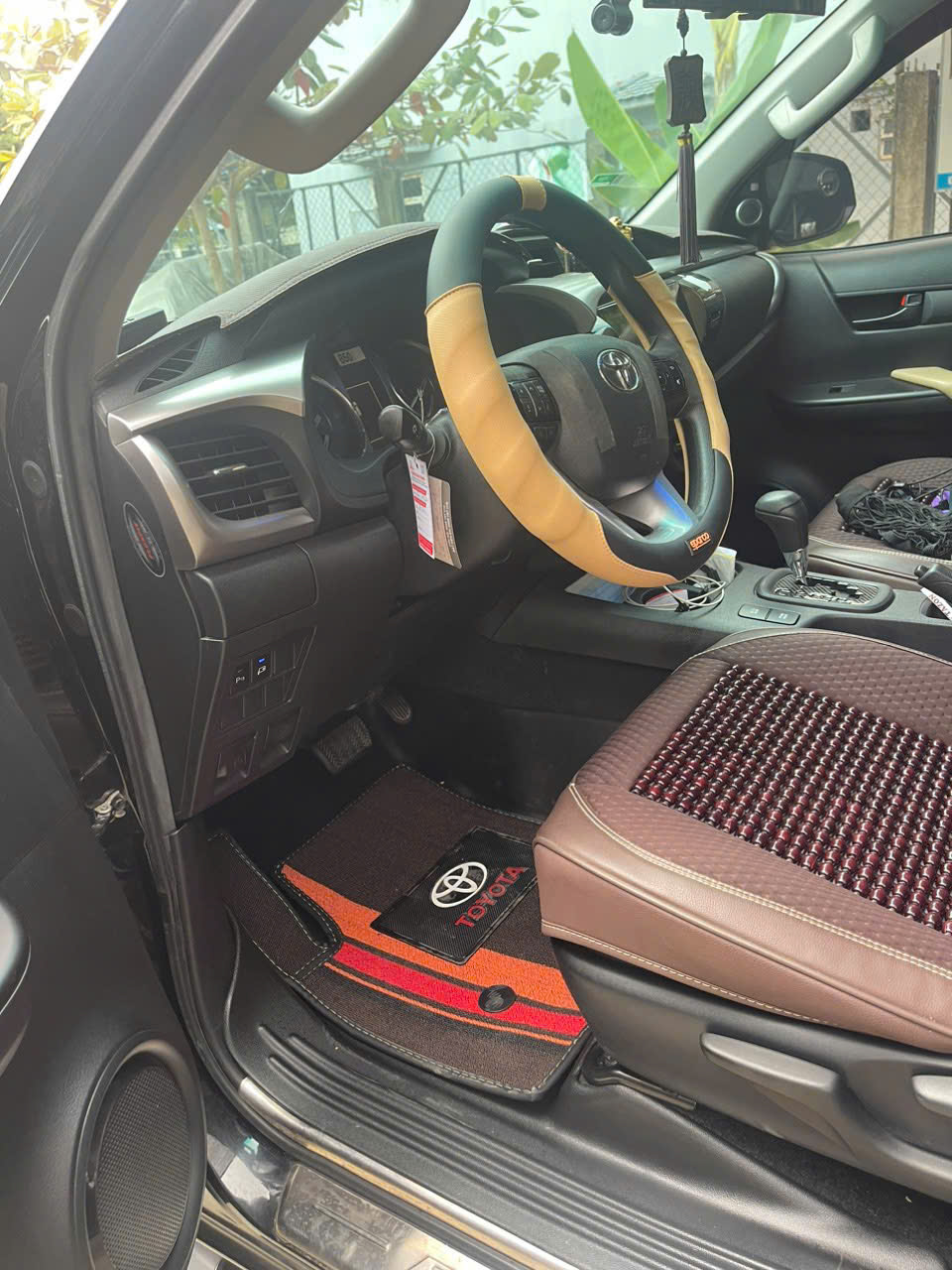 Thảm Lót Sàn Ô Tô TPE Nhựa Đúc Toyota Hilux_thumbnail_6