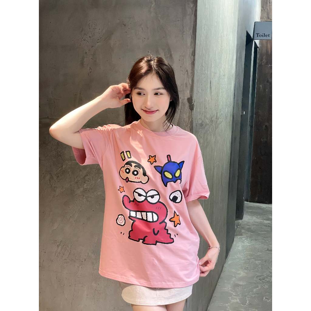 Áo thun nữ in hình Shin dễ thương form rộng ATD224 Miucho cotton spandex in Artwork_thumbnail_5