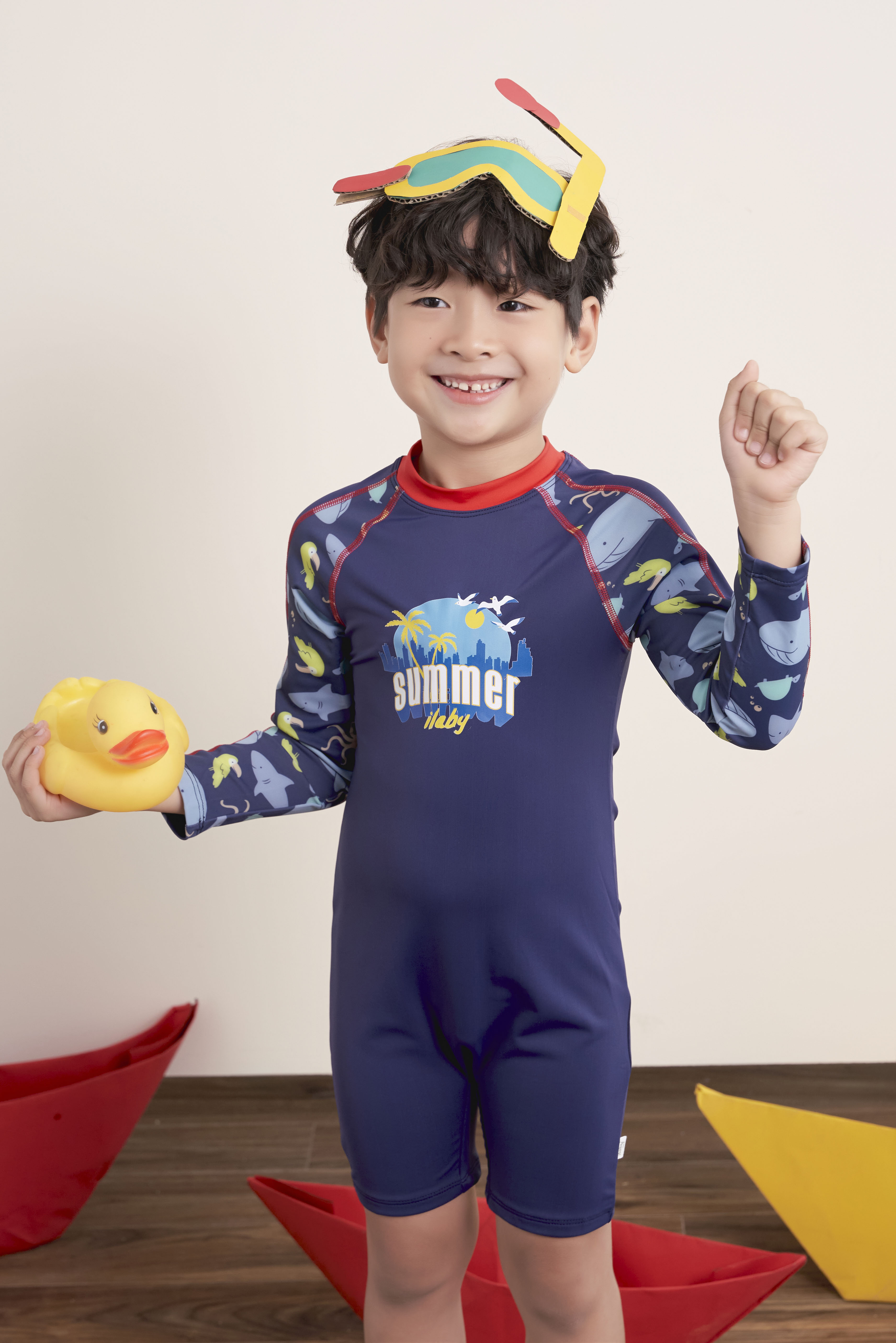 Bộ bơi liền áo dài tay phối hoạ tiết_thumbnail_2