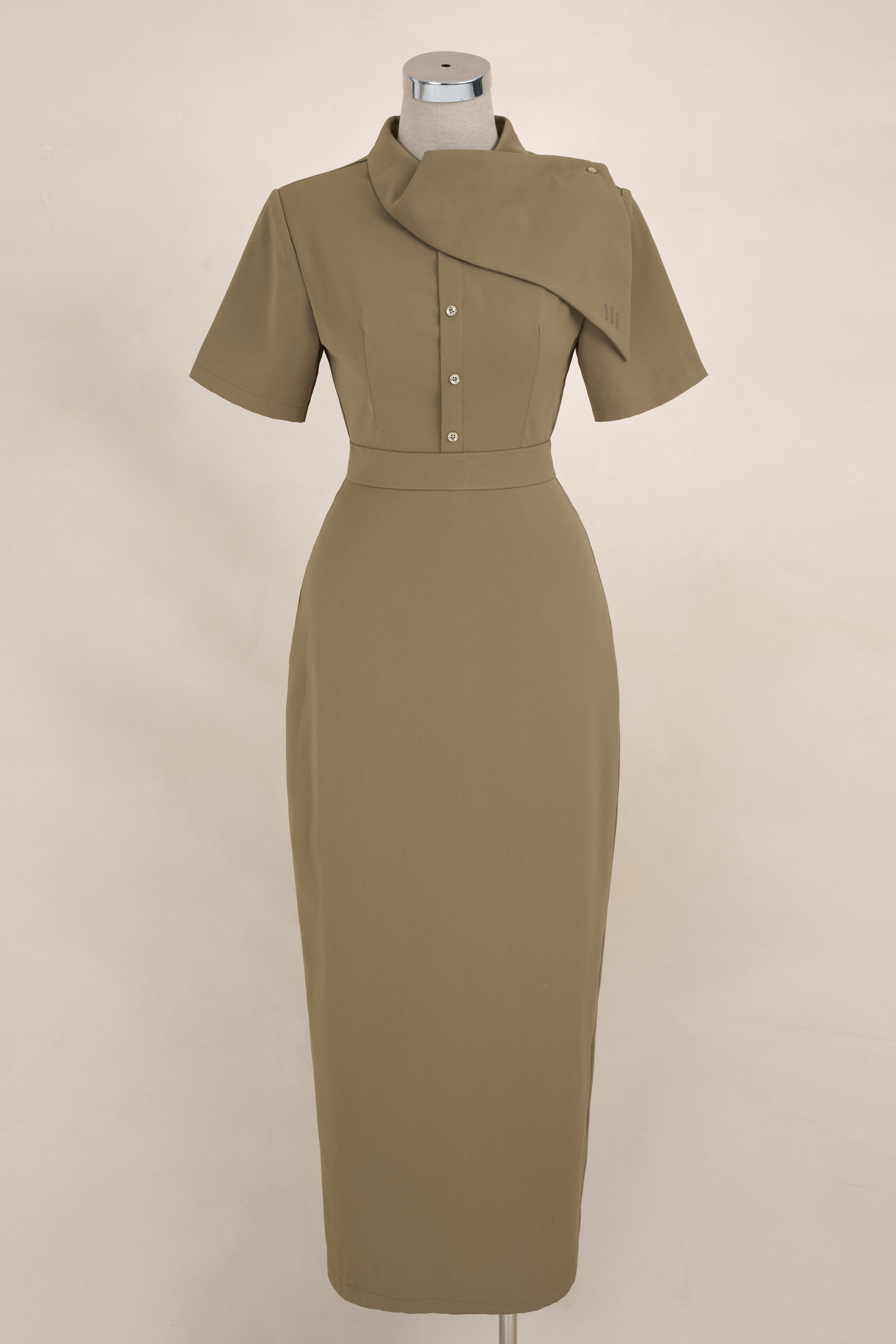 Đầm Suông Vạt Vai Tay Ngắn