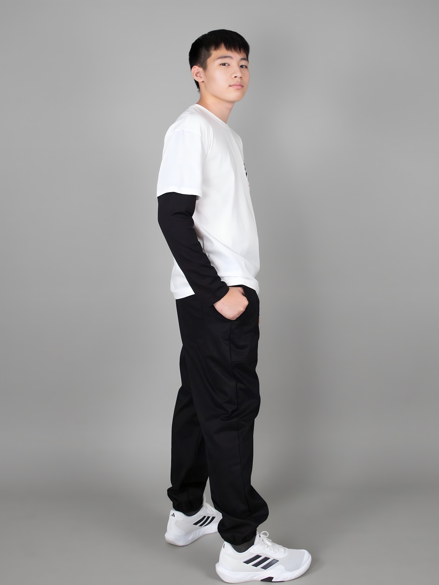 Áo phông dài tay trắng lồng tay đen in hình_thumbnail_3