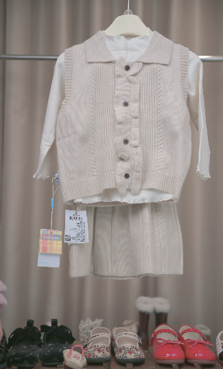 (D8) Set len màu be áo kèm váy_thumbnail_0