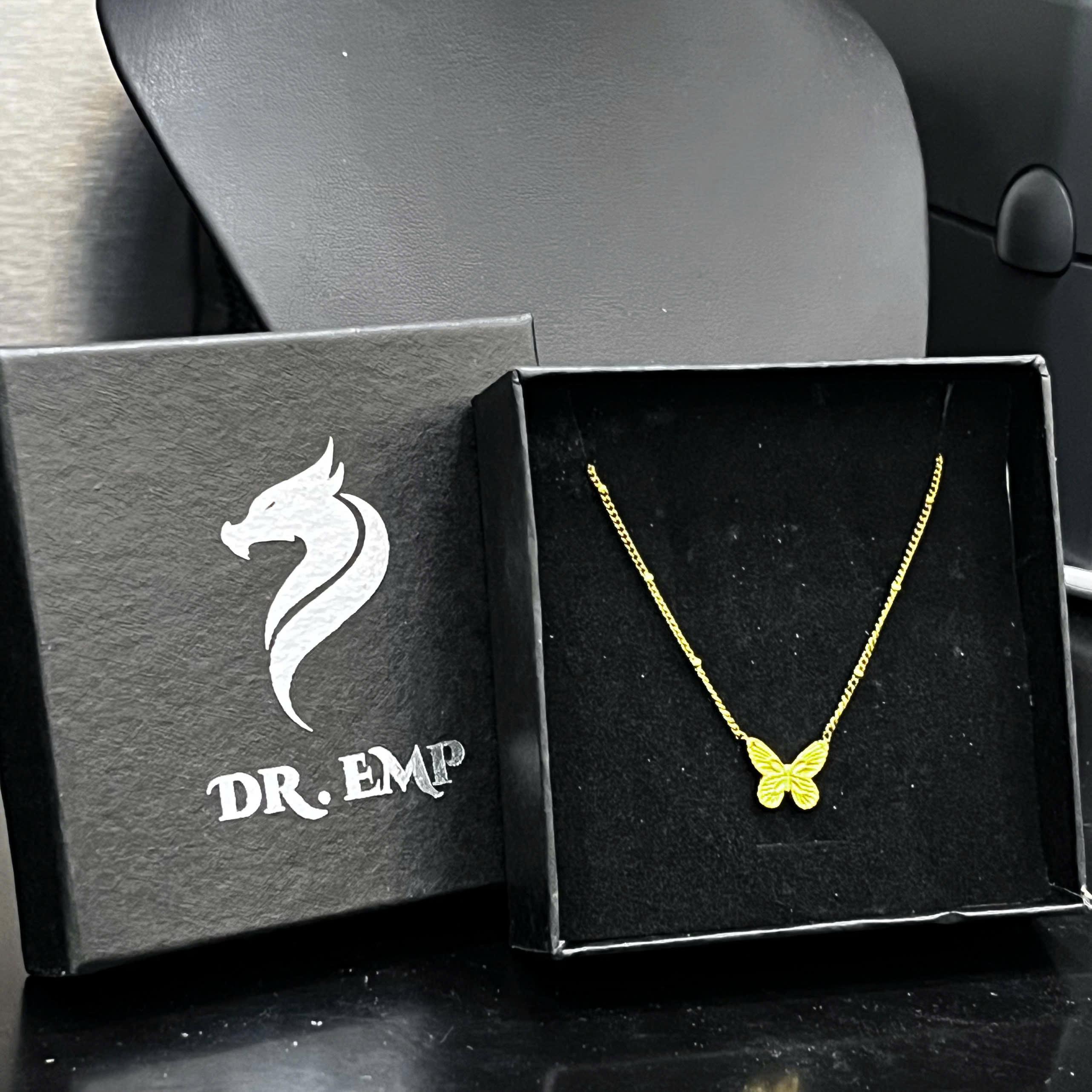 vòng cổ con bướm titan màu vàng._thumbnail_1