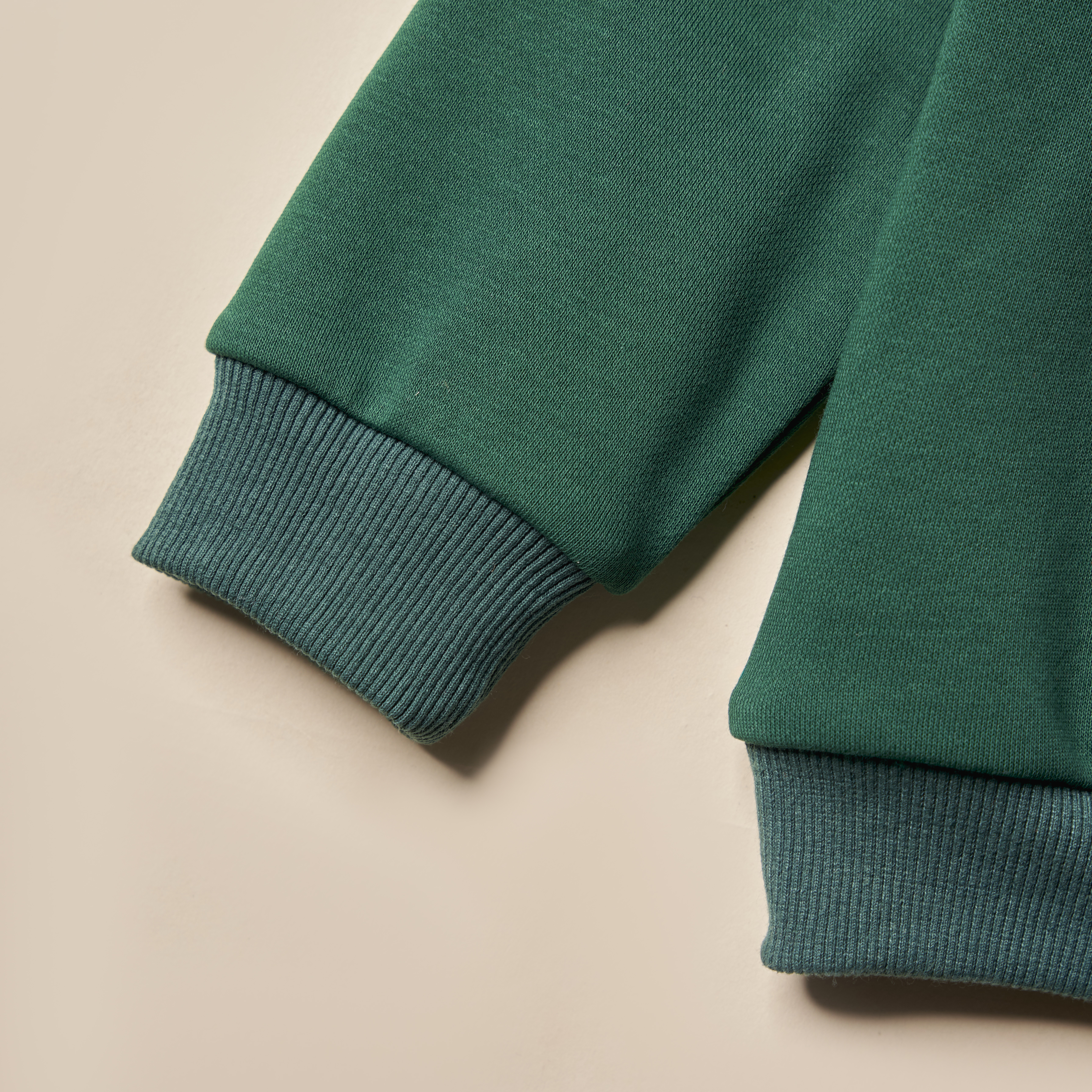 Áo sweater in hình thân trước_thumbnail_3