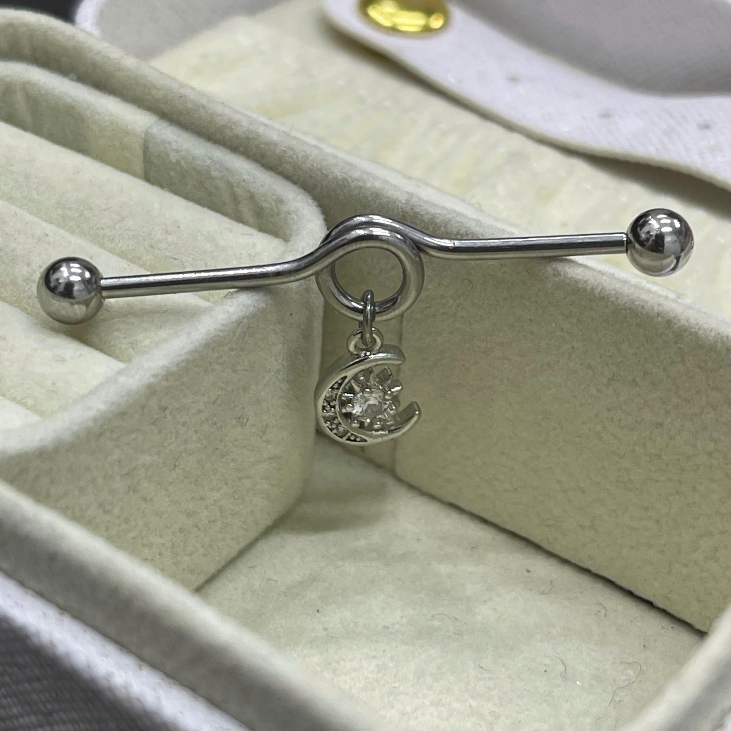 Indus kiểu vòng xoắn rơi mặt trăng_thumbnail_1