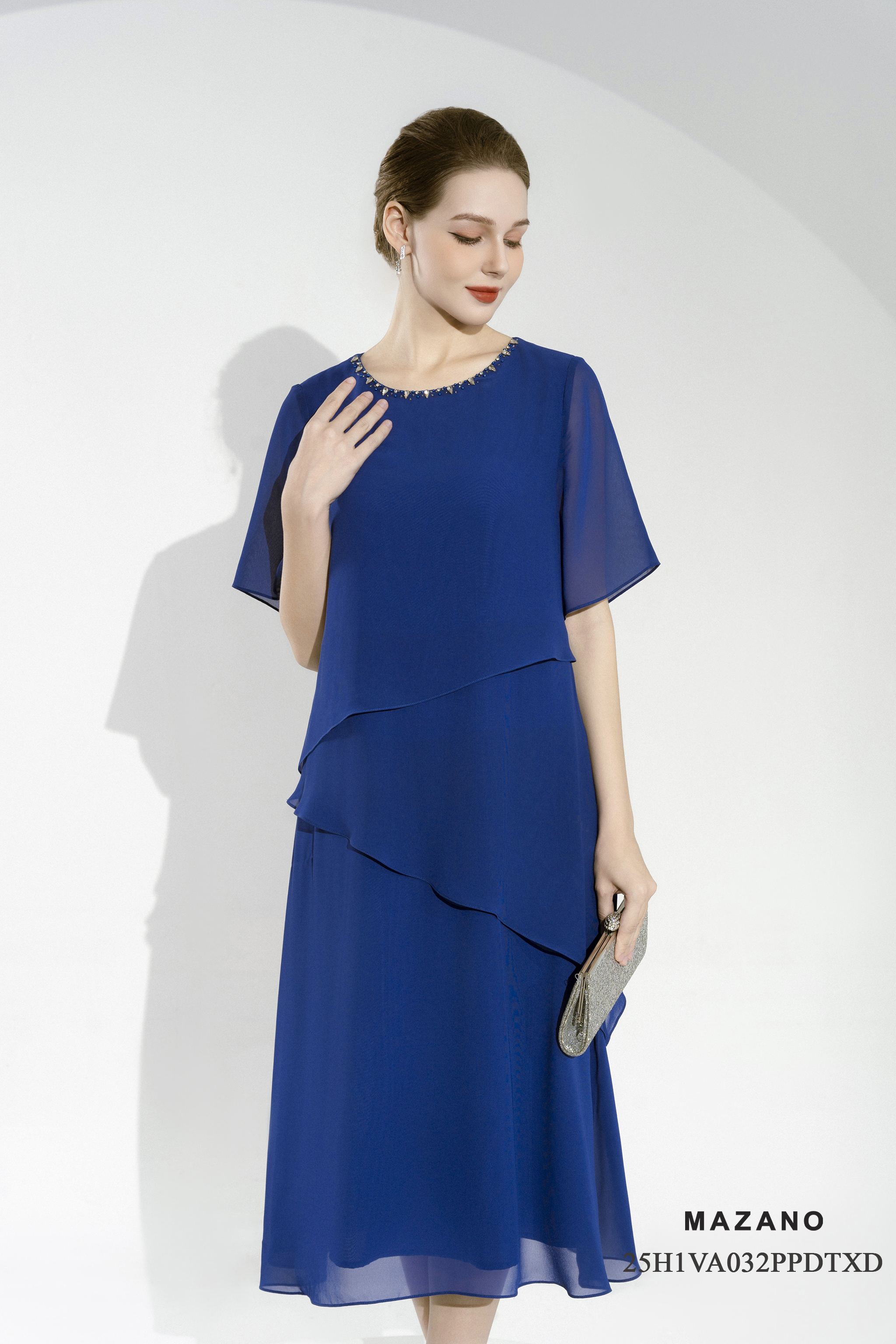 Váy Đầm suông A layer Vải voan mỏng Đính trang trí Cổ tròn Tay ngắn Dài váy đến bắp chân_thumbnail_3