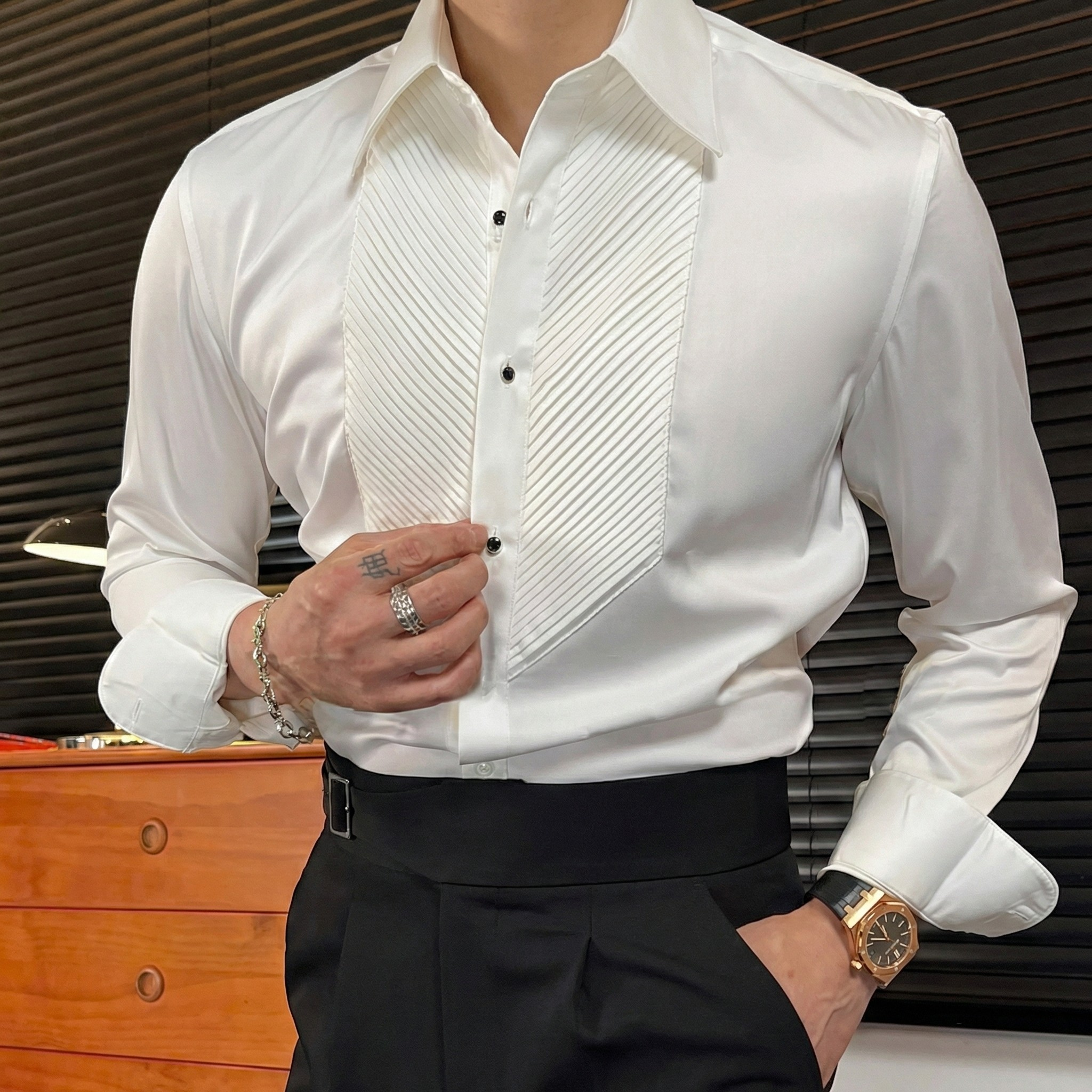 Sơ mi Tuxedo season 4