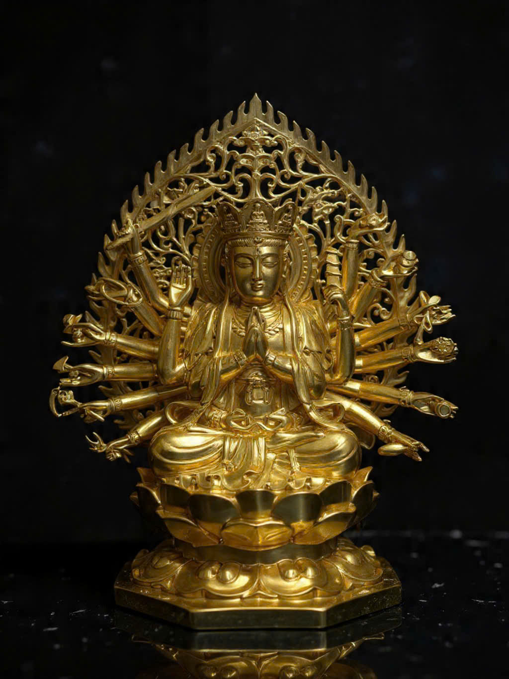 Tượng phật chuẩn đề bằng đồng dát vàng 9999