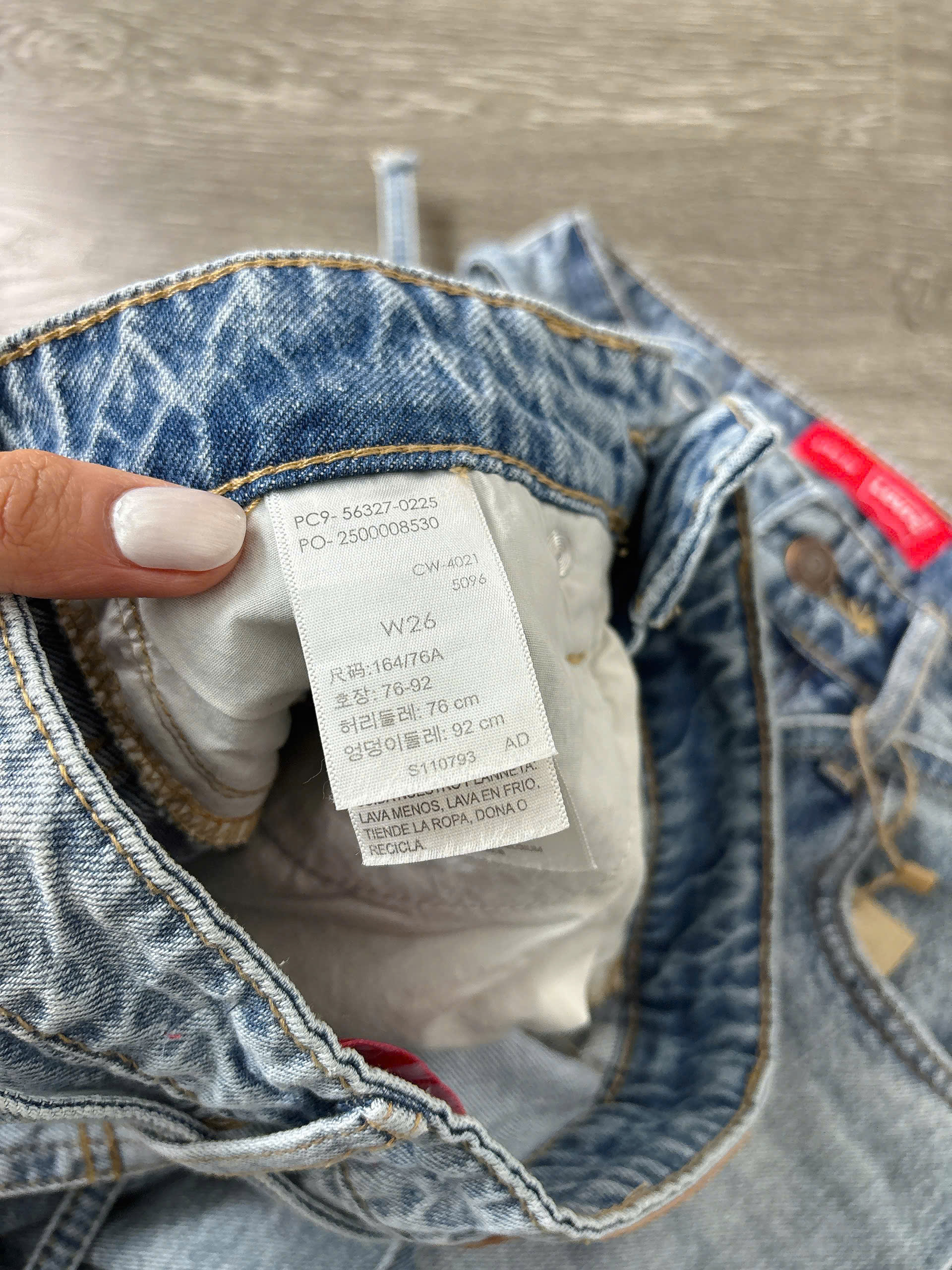 Q44 QUẦN JEAN SUÔNG 2 MÀU_thumbnail_1