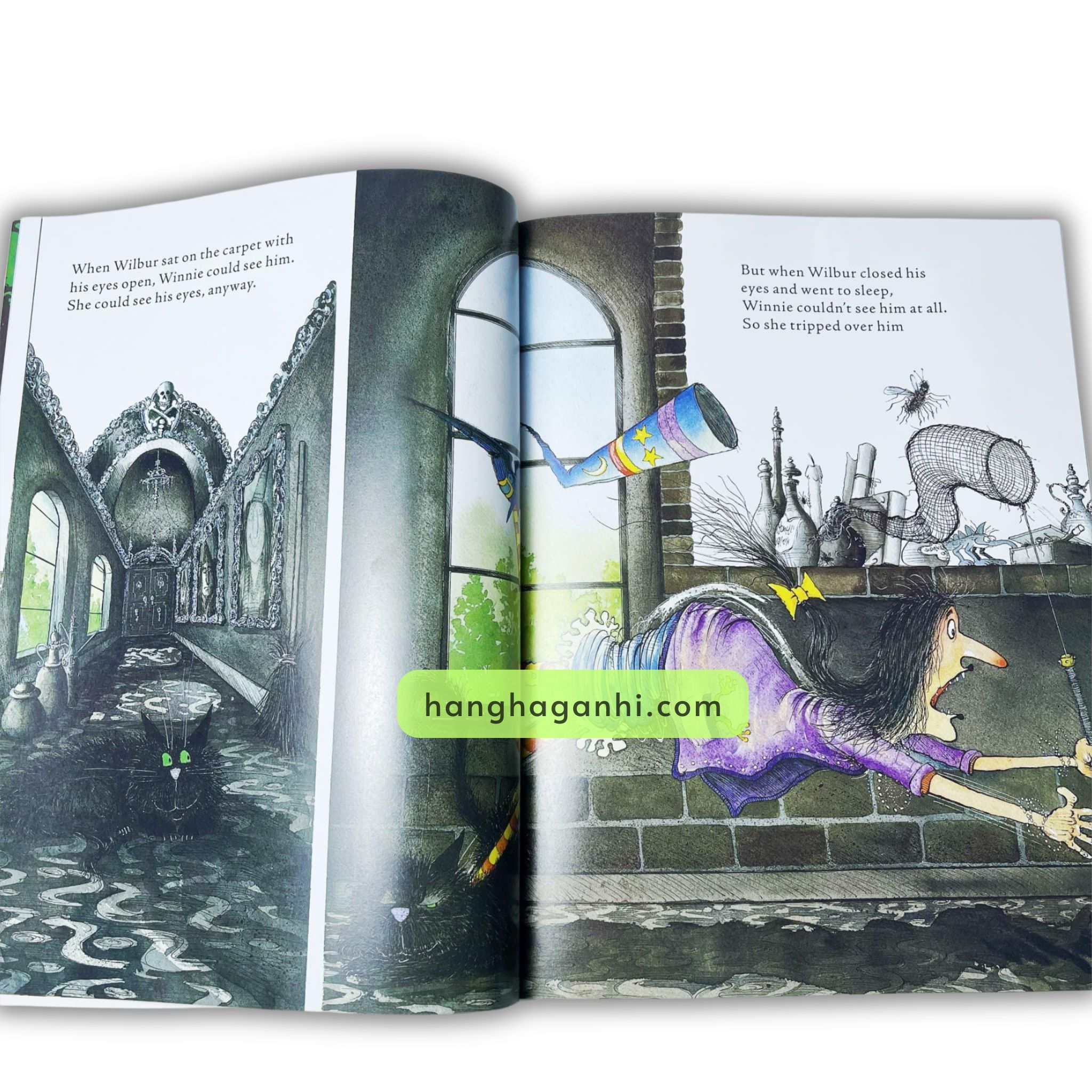 Winnie The Witch Collection – 18 cuốn Kèm Audio [ Sách Nhập Khẩu]_thumbnail_5