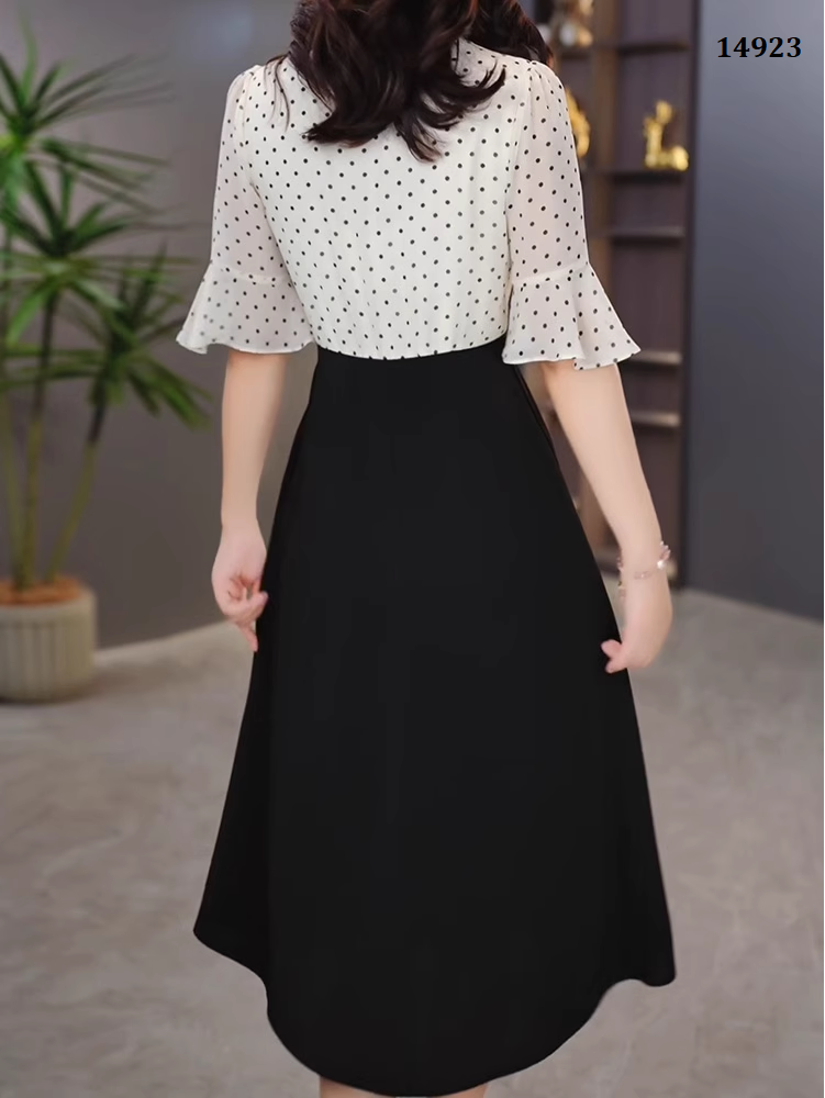 14923-Đầm xòe phối tay voan lở chấm bi cách điệu ( voan bi, chéo nhật)_thumbnail_1